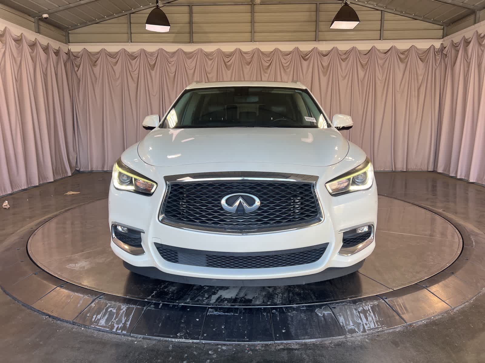 Thumbnail: 2017 INFINITI QX60 - 2