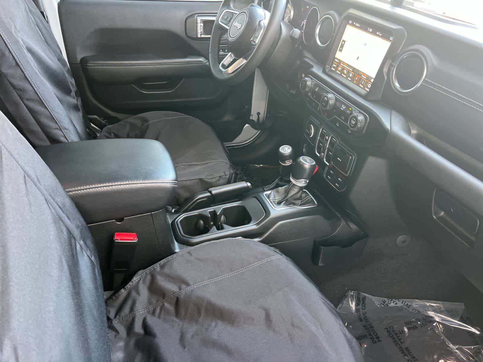 Thumbnail: 2023 Jeep Wrangler - 17