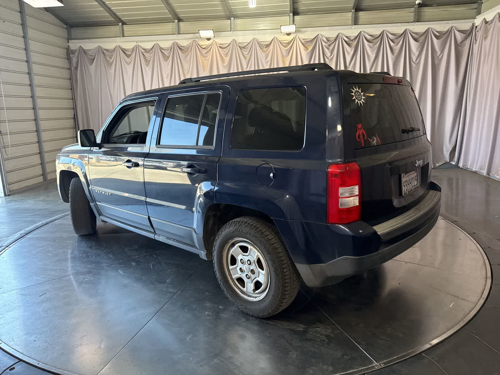 Thumbnail: 2015 Jeep Patriot - 5