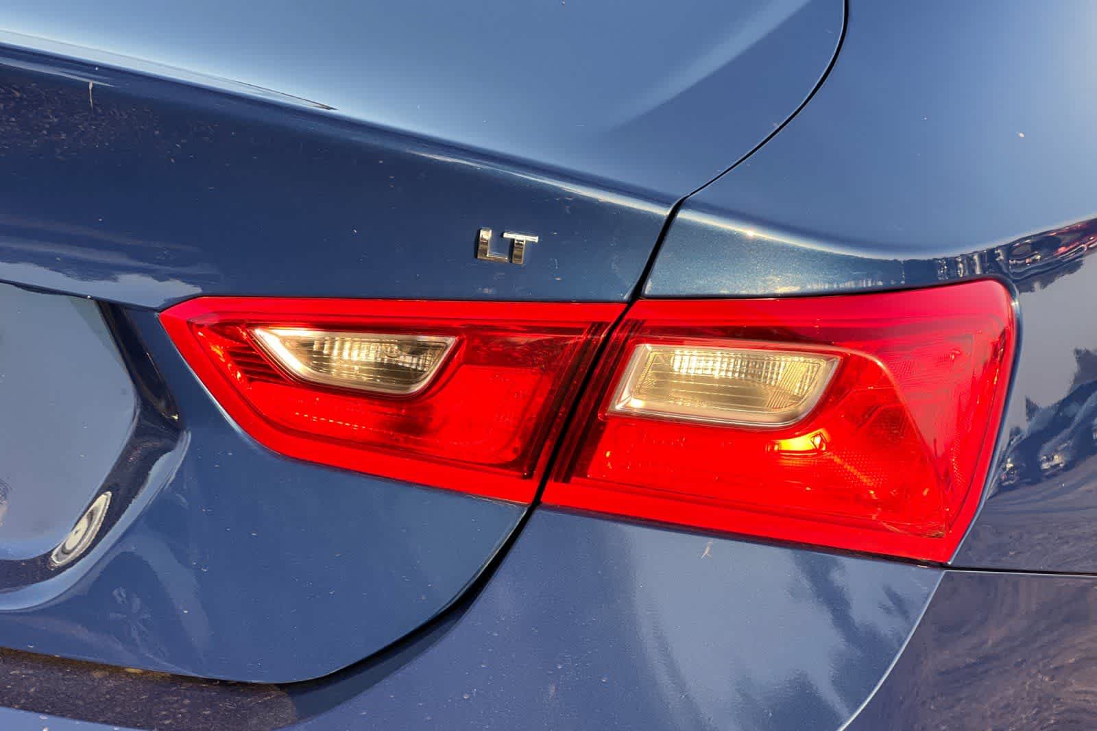 Thumbnail: 2023 Chevrolet Malibu - 31