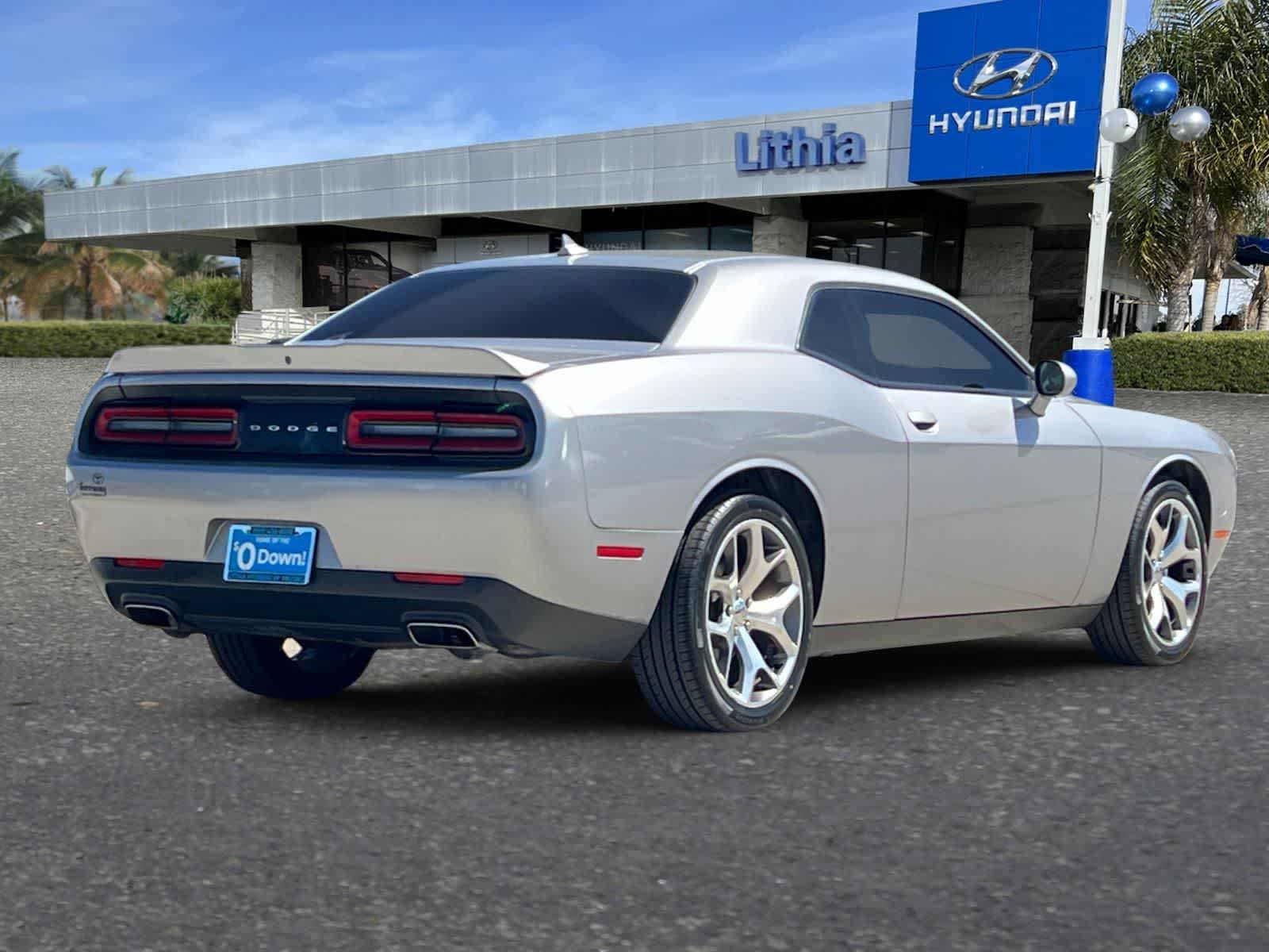 Thumbnail: 2016 Dodge Challenger - 3