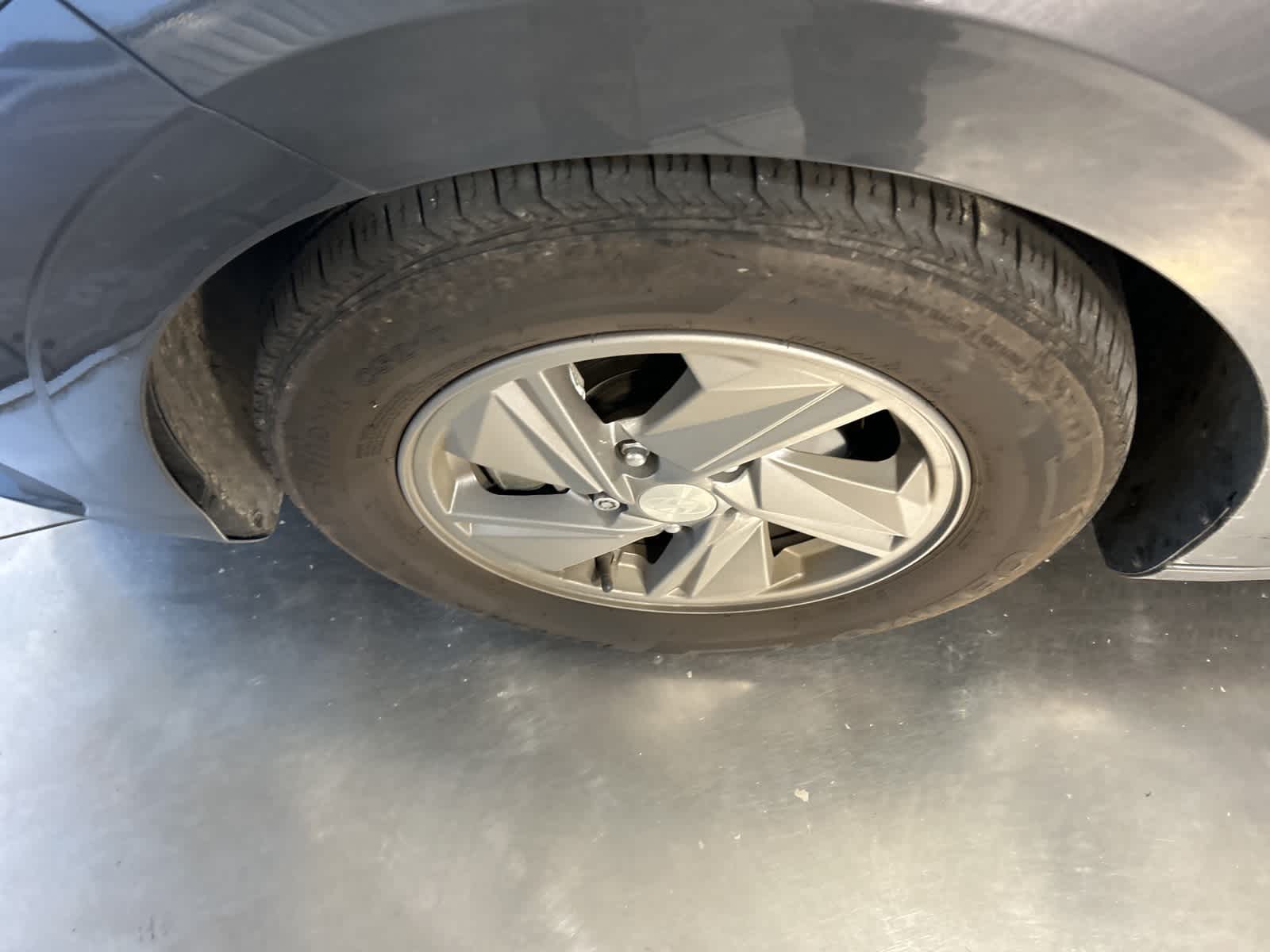 Thumbnail: 2025 Hyundai Elantra - 15