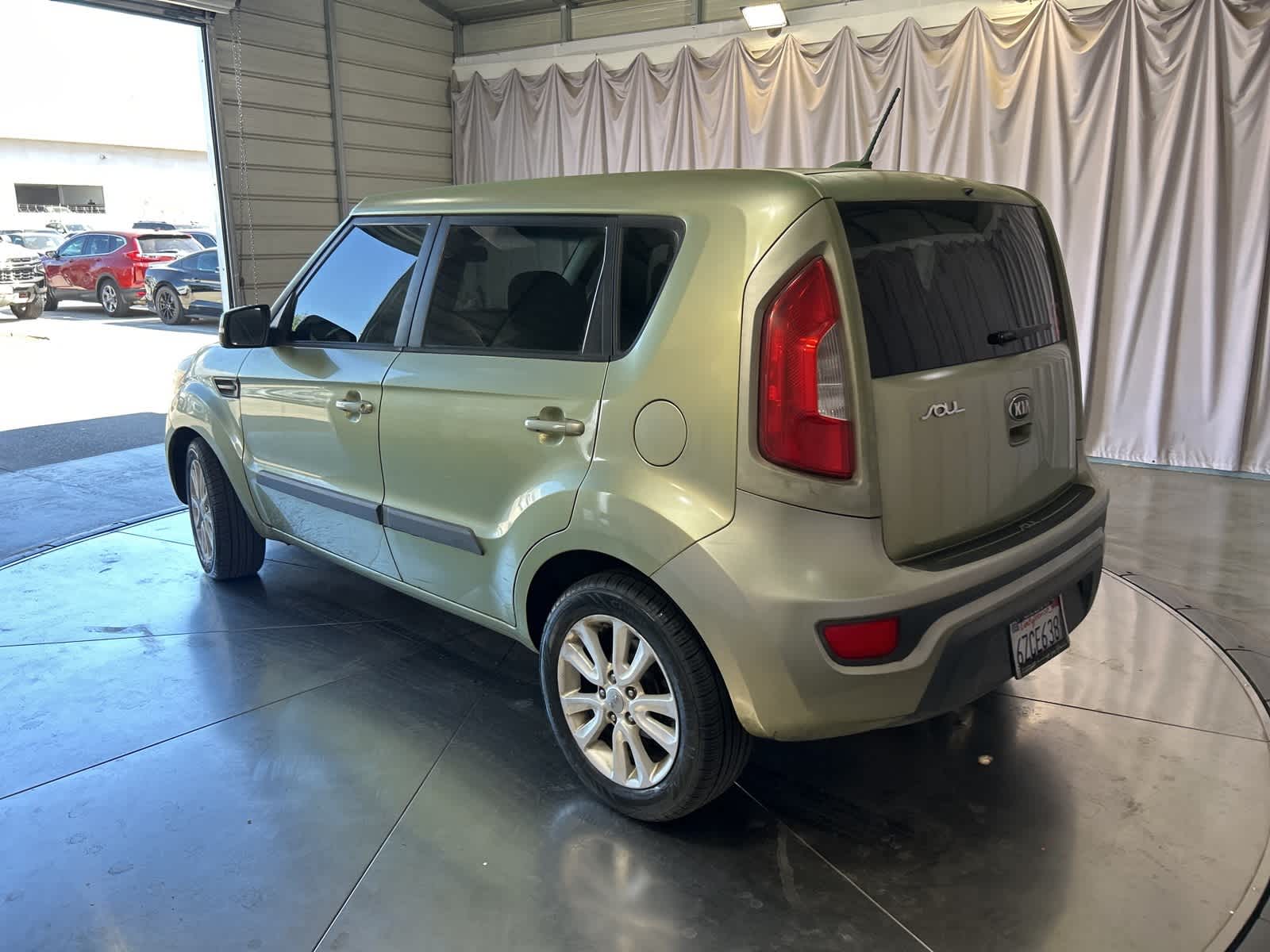 Thumbnail: 2013 Kia Soul - 13
