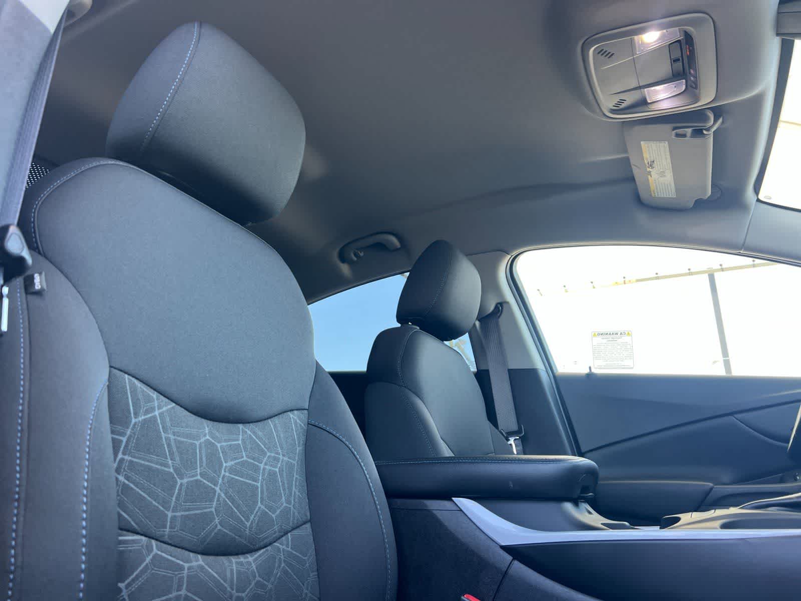 Thumbnail: 2017 Chevrolet Volt - 17