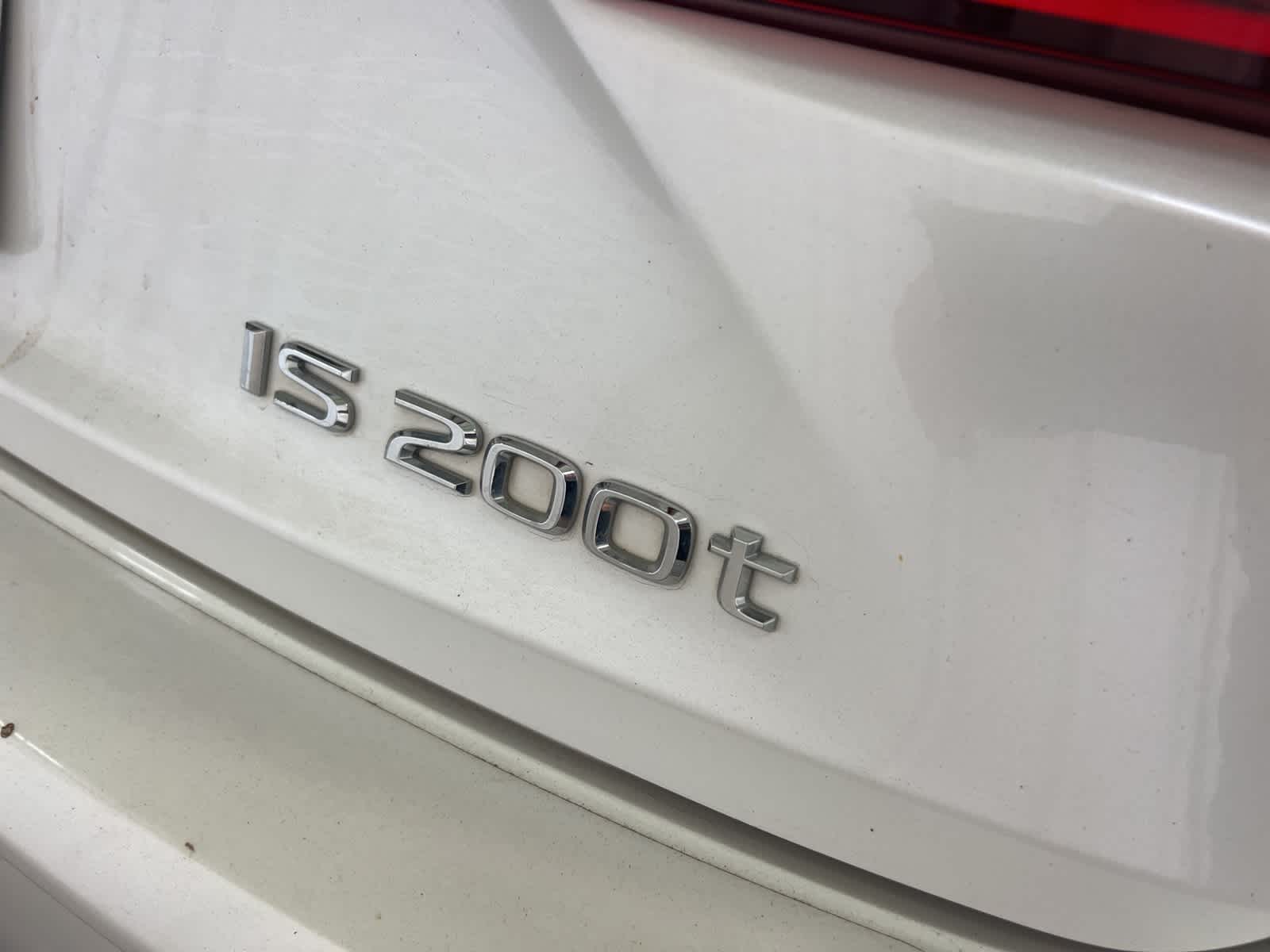 Thumbnail: 2016 Lexus IS - 10