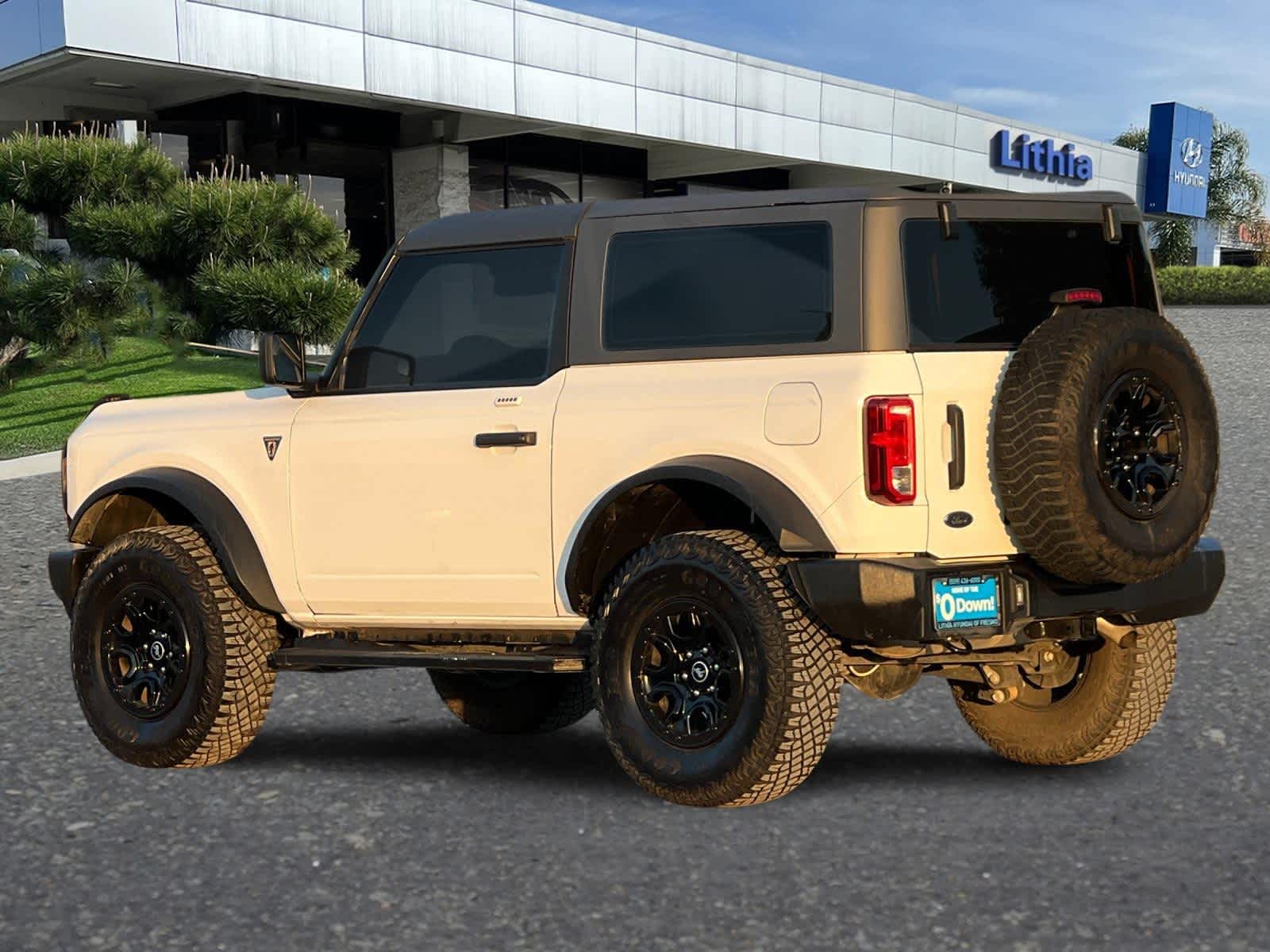 Thumbnail: 2022 Ford Bronco - 7