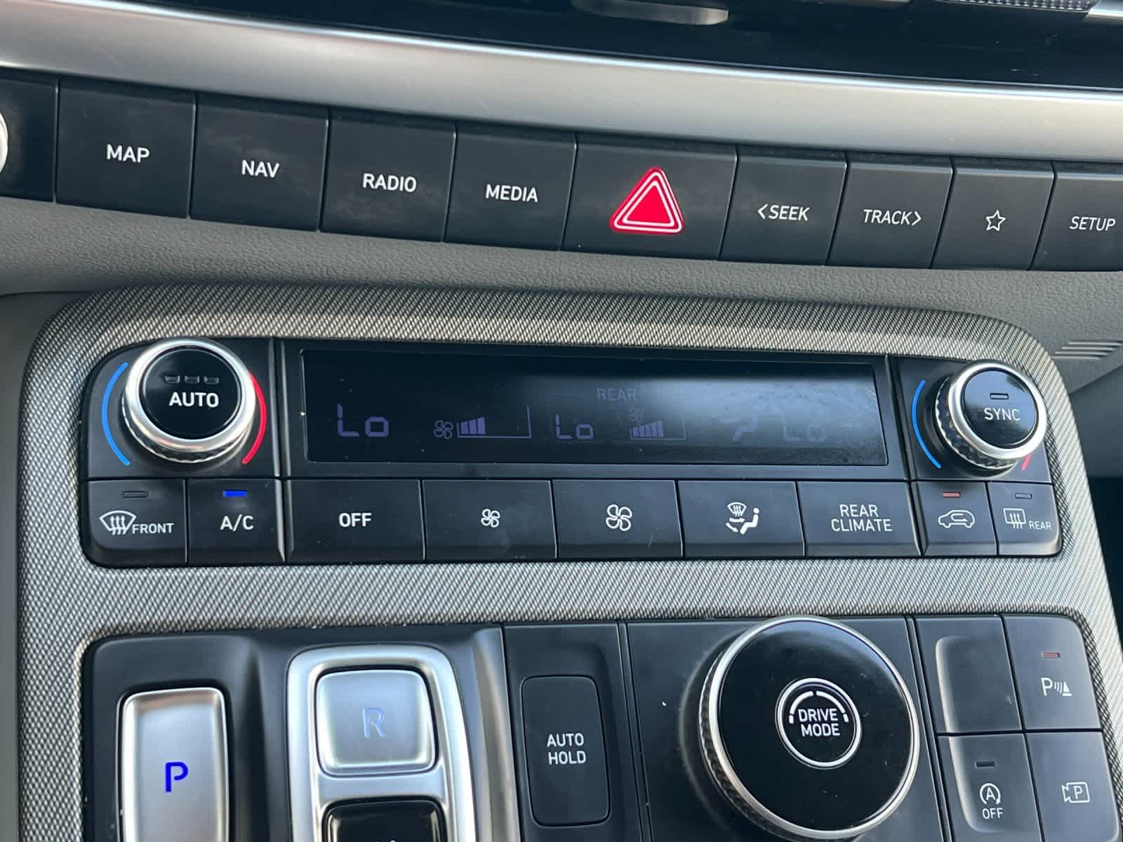 Thumbnail: 2024 Hyundai Palisade - 22