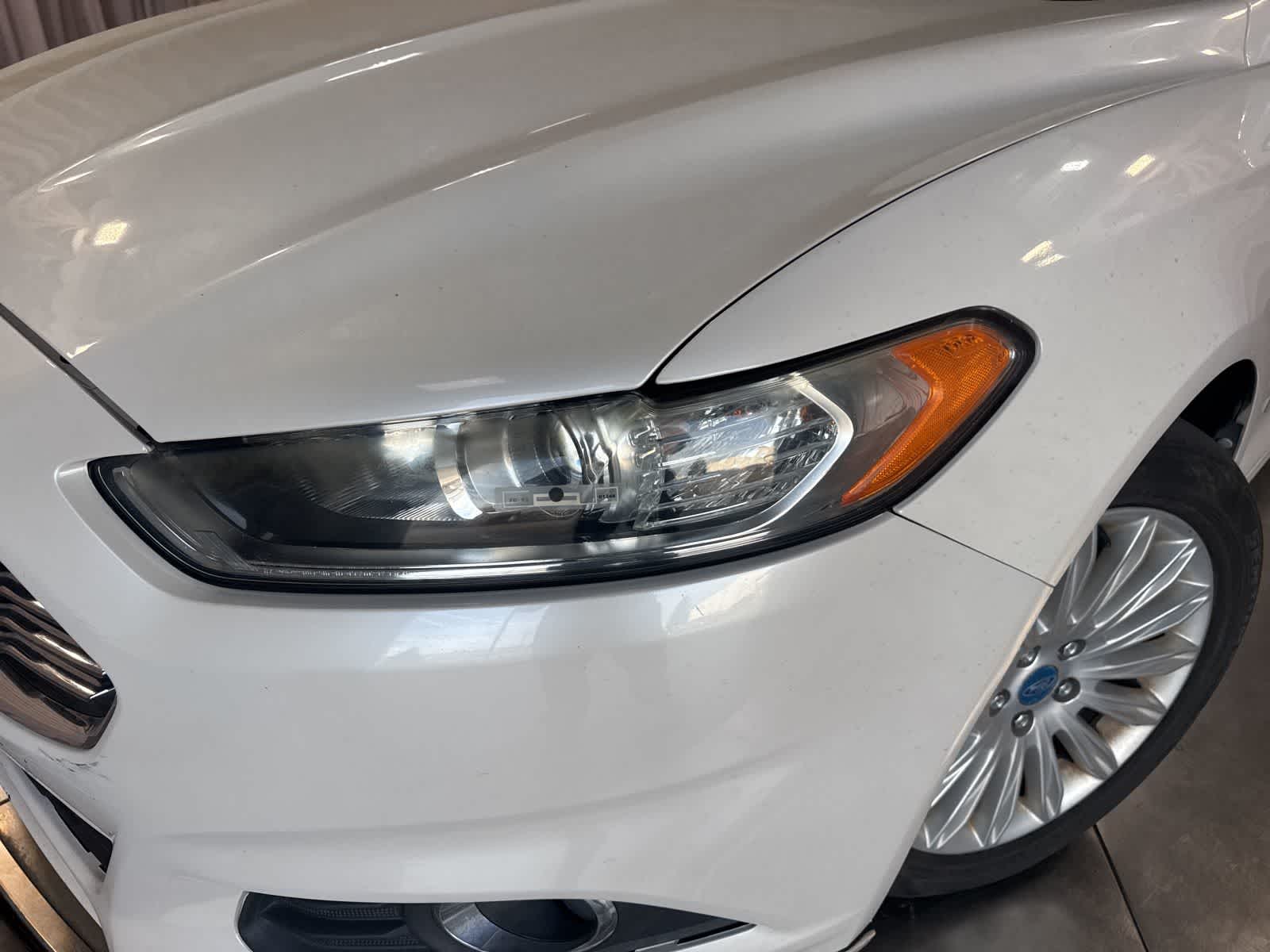 Thumbnail: 2013 Ford Fusion - 9