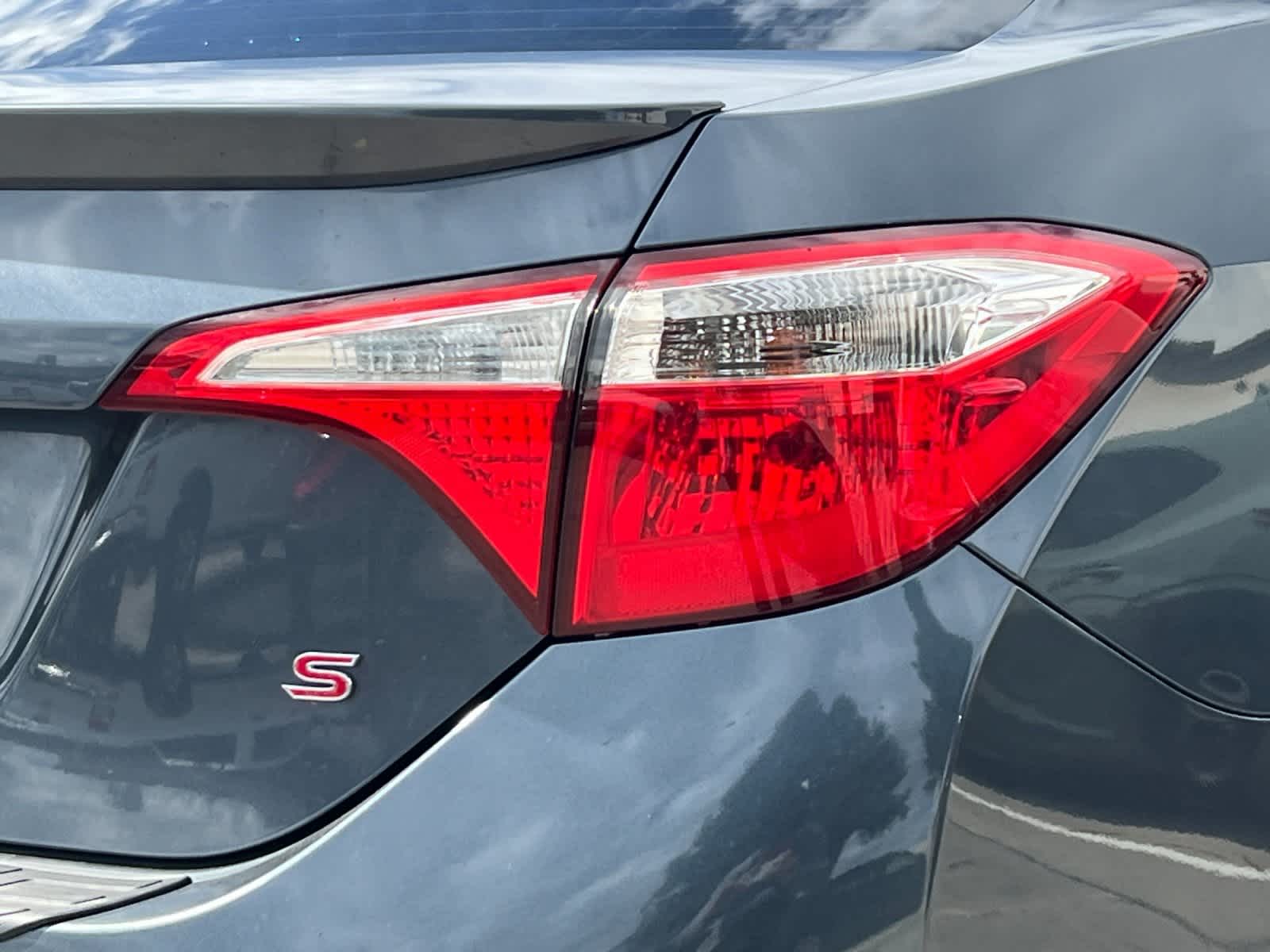 Thumbnail: 2014 Toyota Corolla - 25