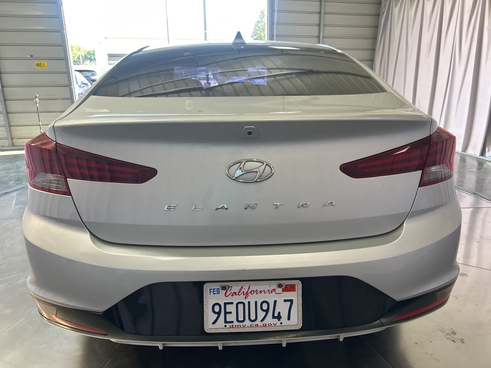 Thumbnail: 2020 Hyundai Elantra - 12