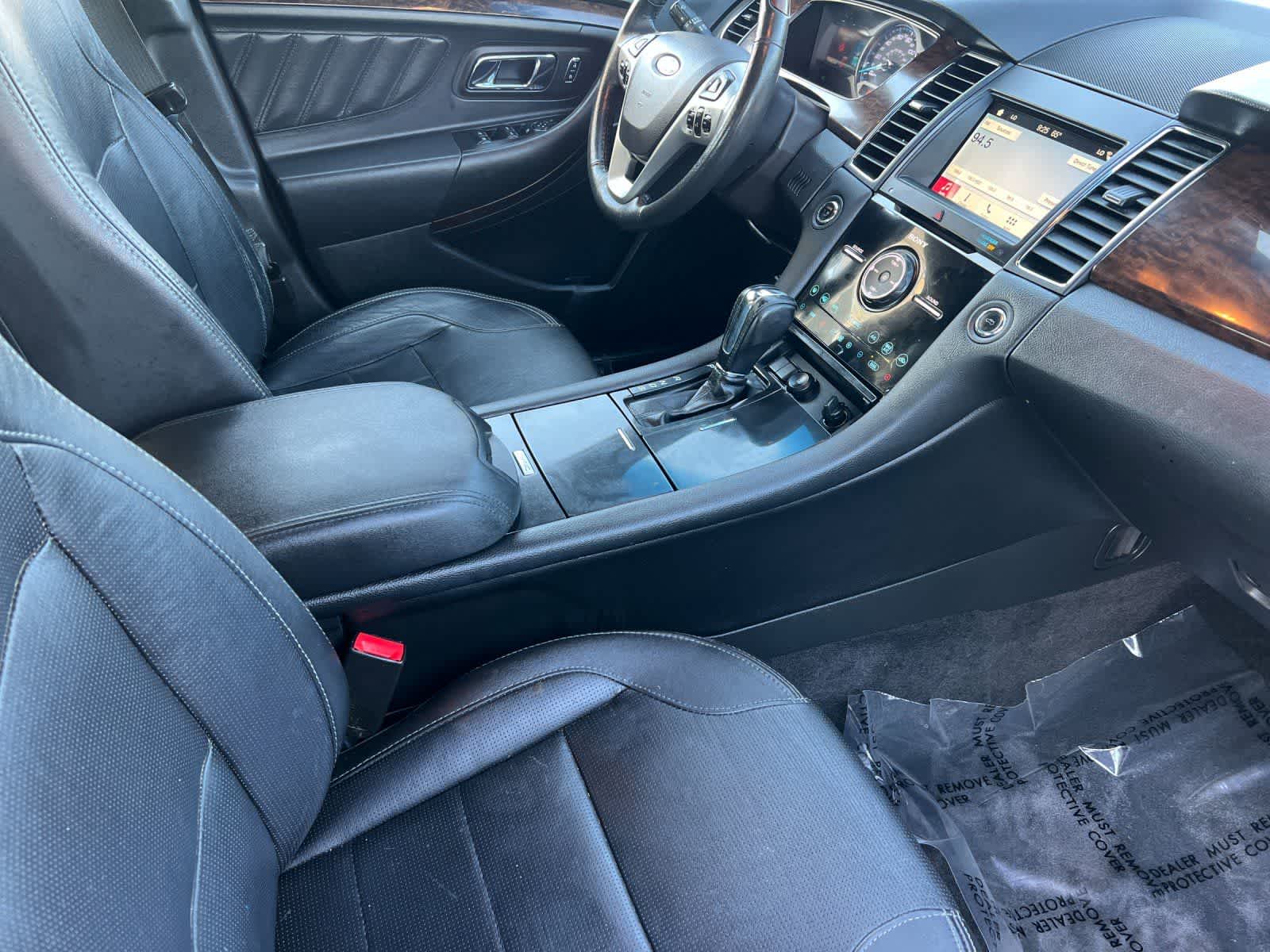 Thumbnail: 2018 Ford Taurus - 16