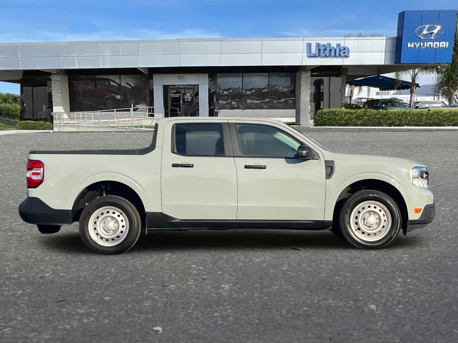 Thumbnail: 2022 Ford Maverick - 8