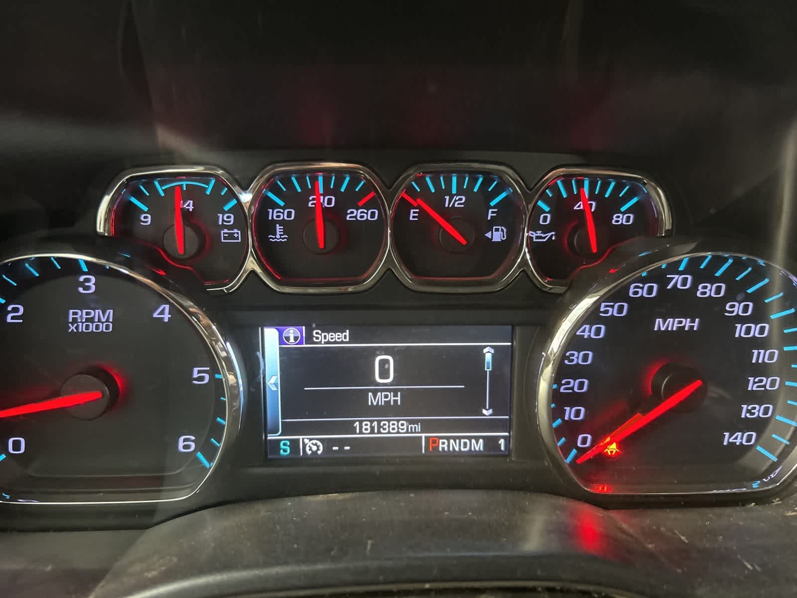 Thumbnail: 2015 Chevrolet Silverado 2500 - 23