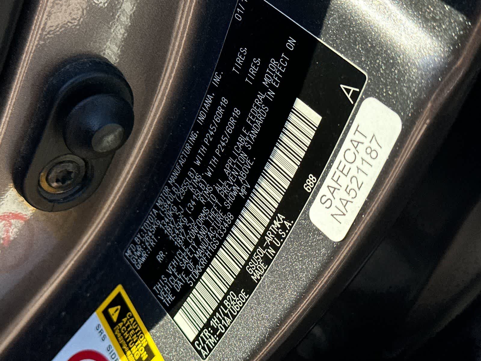 Thumbnail: 2016 Toyota Highlander - 32