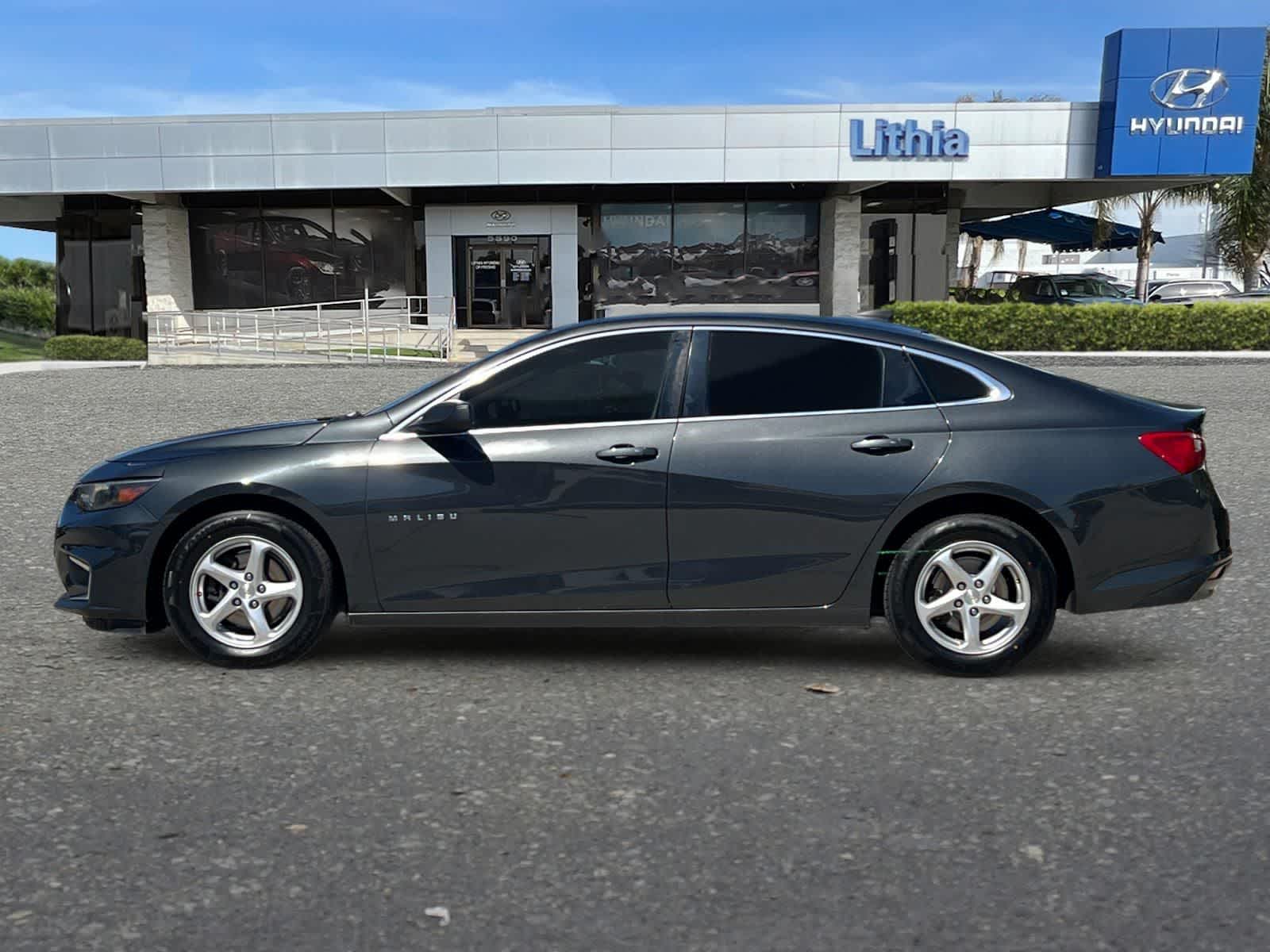 2017 Chevrolet Malibu LS w/1LS (Retail only) photo 5