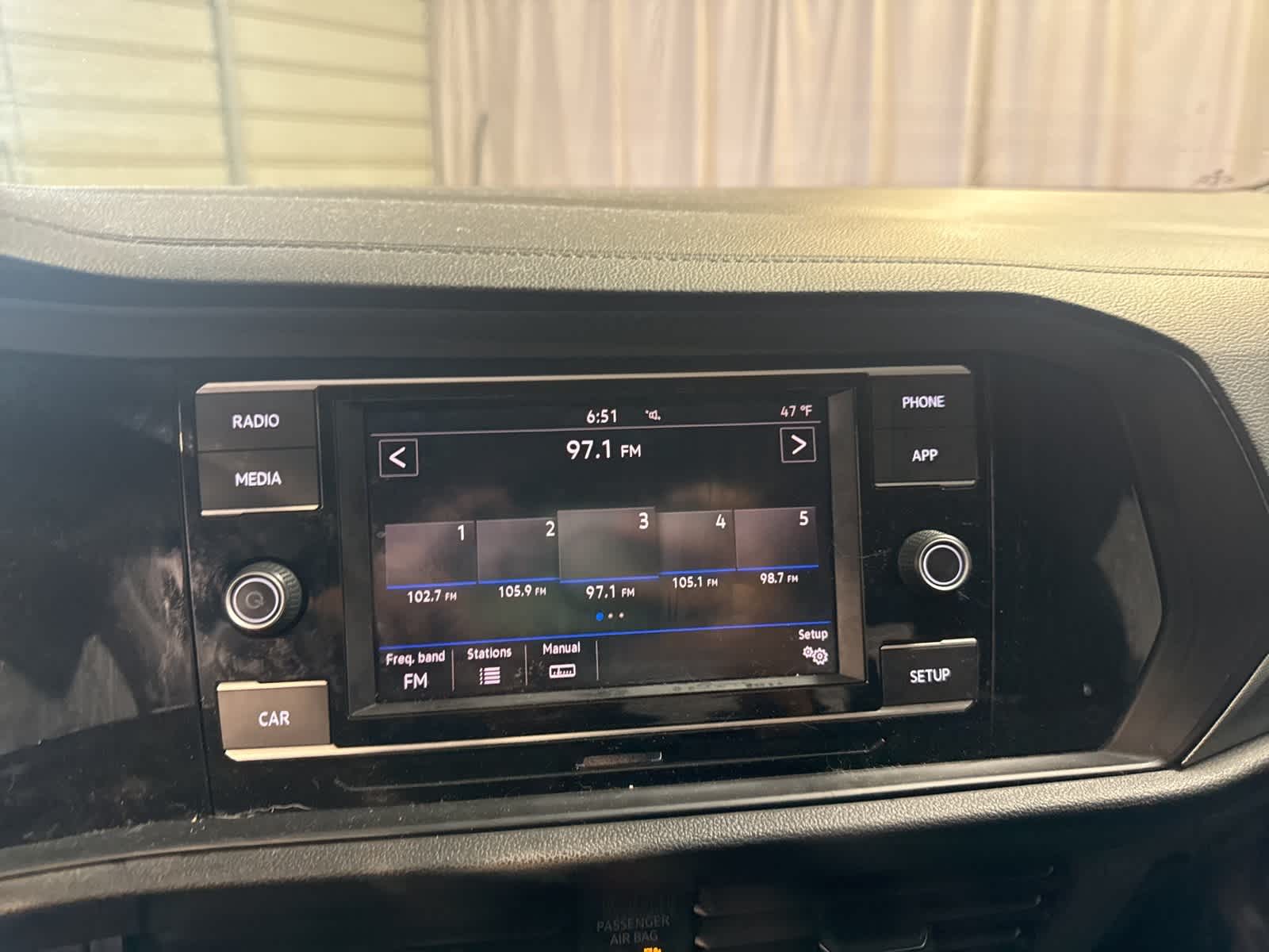 Thumbnail: 2019 Volkswagen Jetta - 21