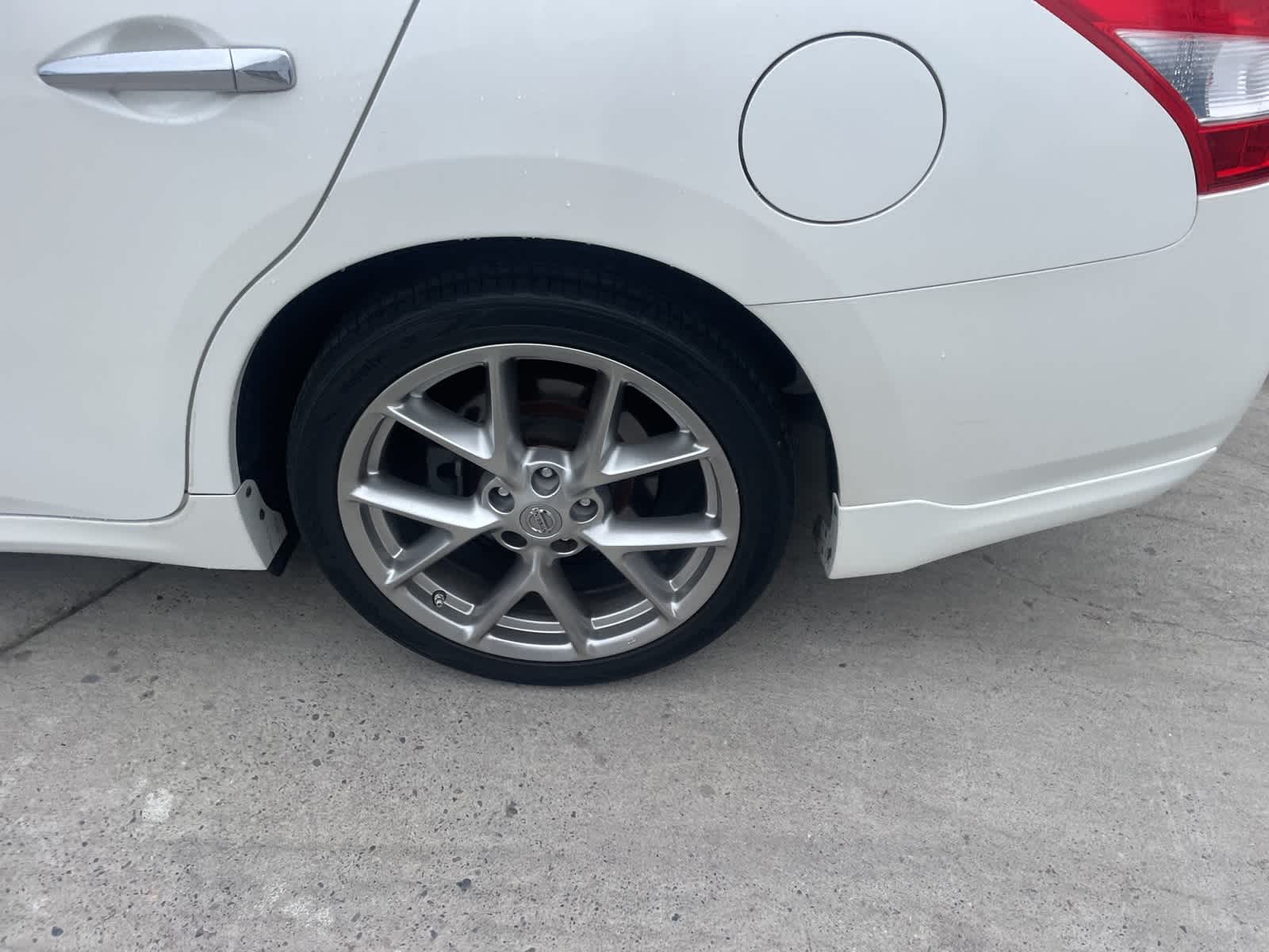 Thumbnail: 2010 Nissan Maxima - 8