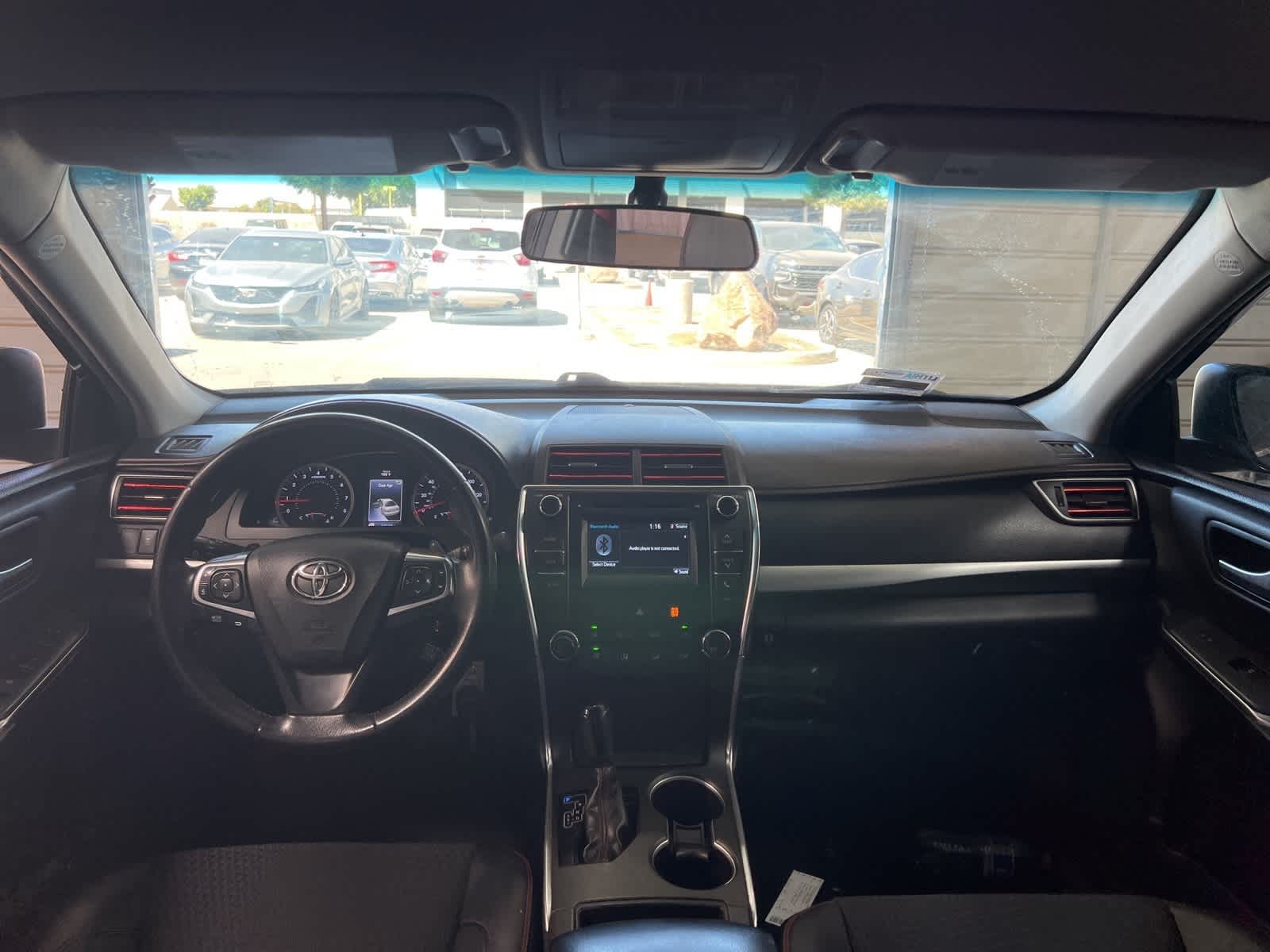 Thumbnail: 2015 Toyota Camry - 29
