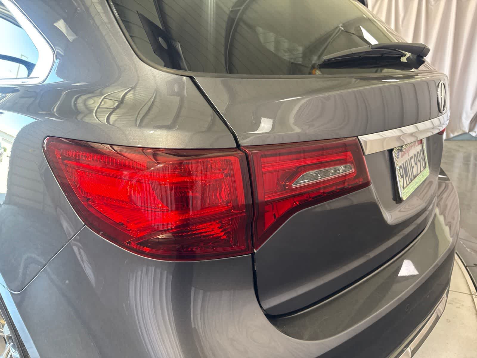 Thumbnail: 2020 Acura MDX - 12