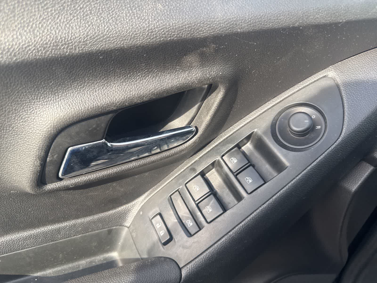 Thumbnail: 2020 Chevrolet Trax - 19