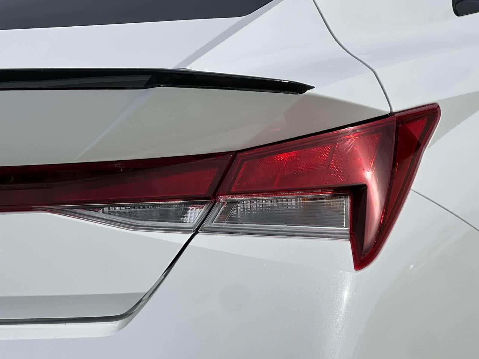 Thumbnail: 2025 Hyundai Elantra - 25