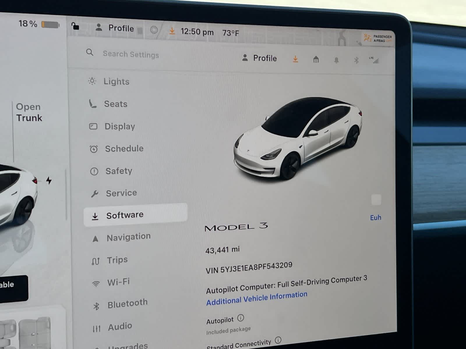 Thumbnail: 2023 Tesla Model 3 - 28