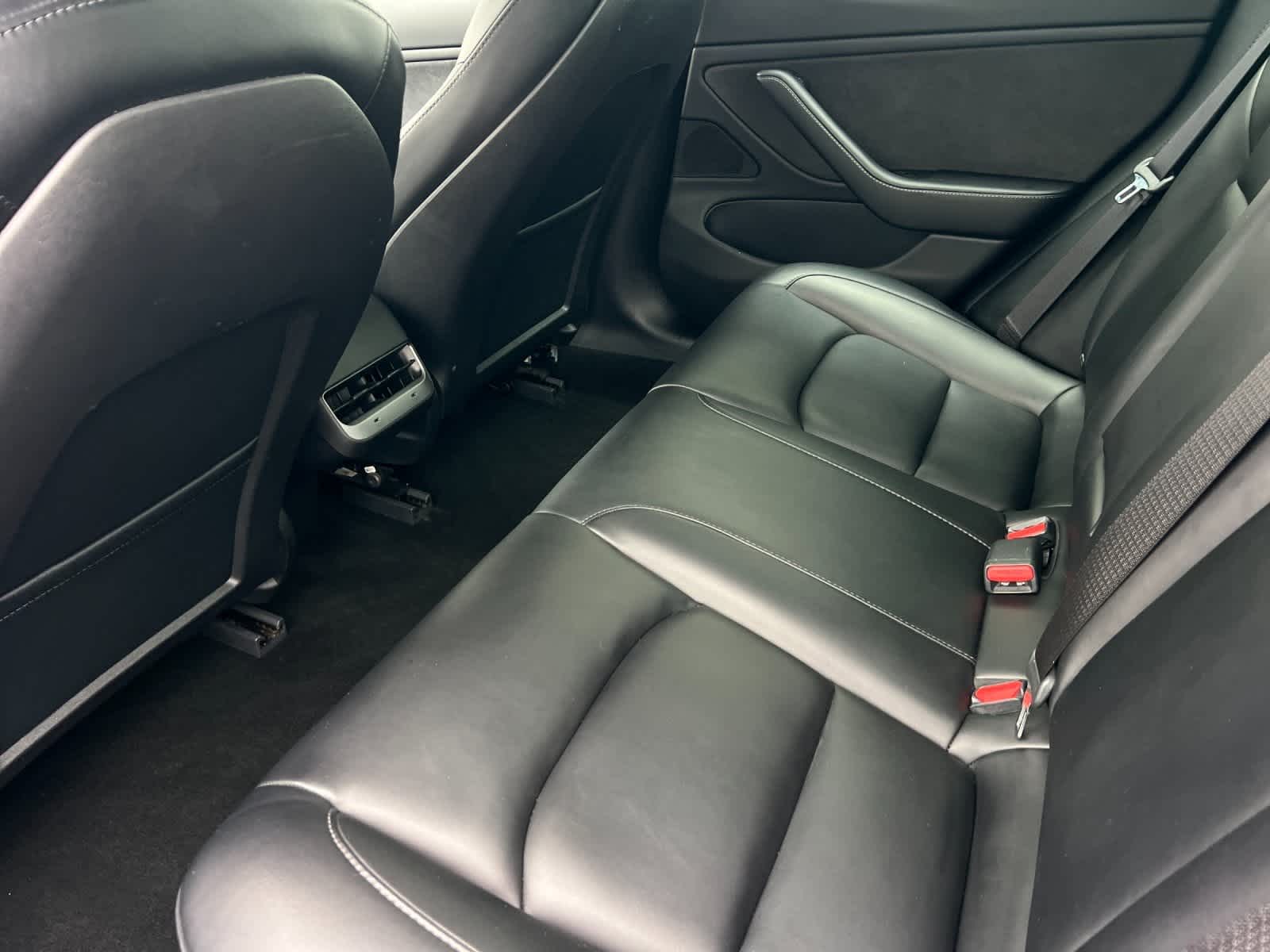 Thumbnail: 2021 Tesla Model 3 - 4