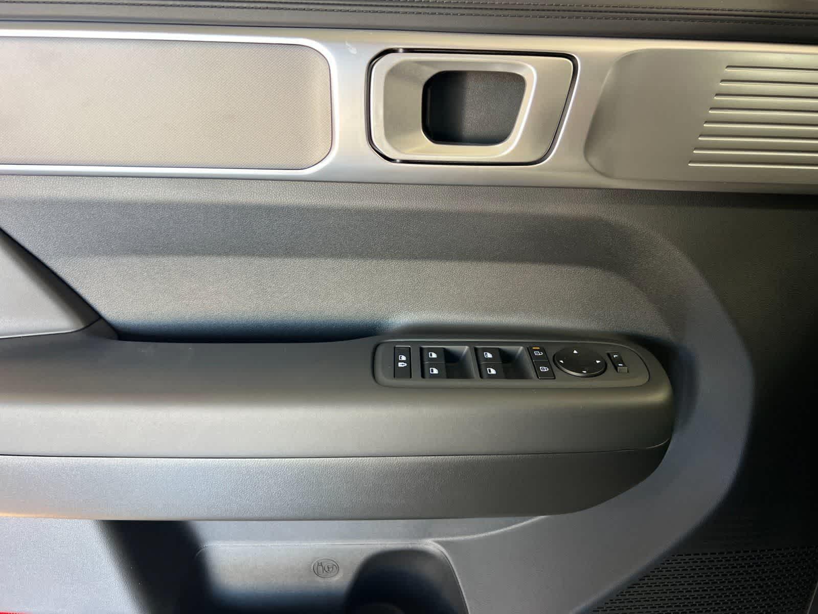 Thumbnail: 2026 Hyundai Santa Fe - 12