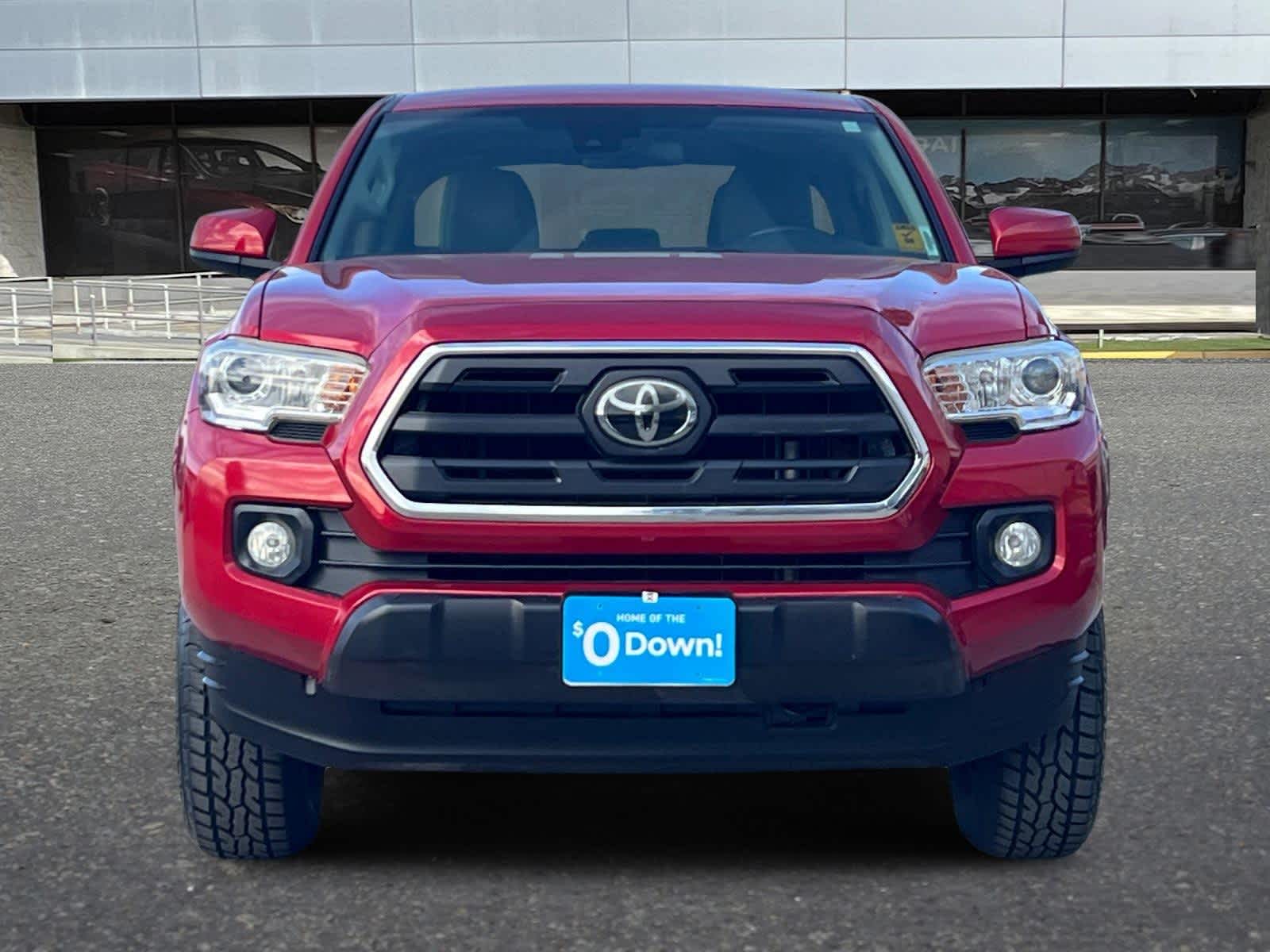 Thumbnail: 2019 Toyota Tacoma - 11