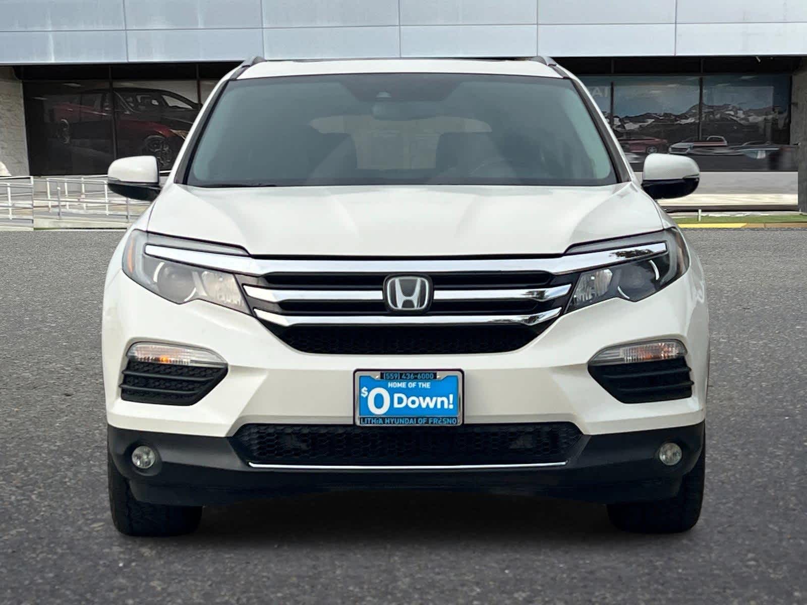 Thumbnail: 2018 Honda Pilot - 11