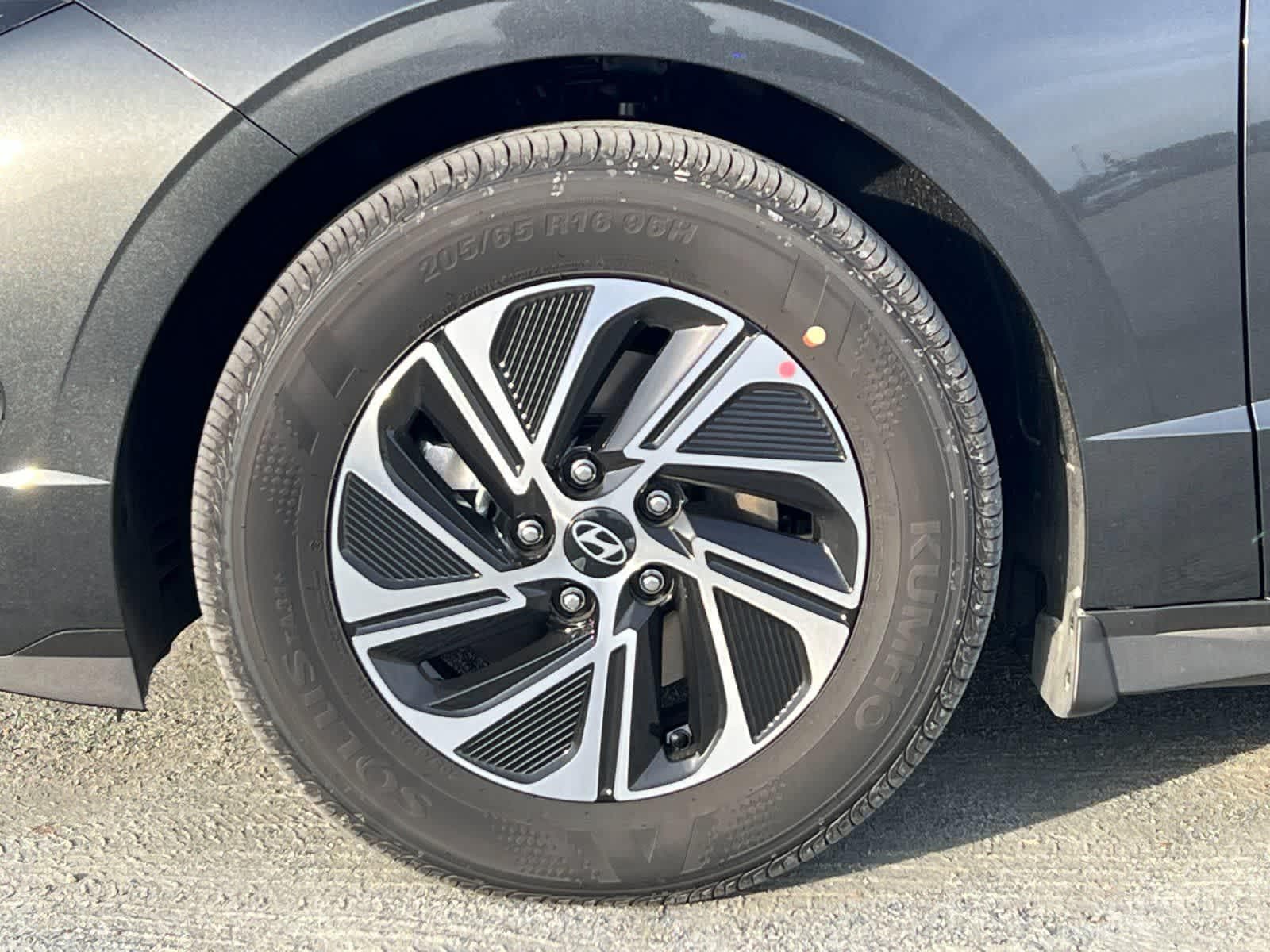 Thumbnail: 2026 Hyundai Sonata - 25