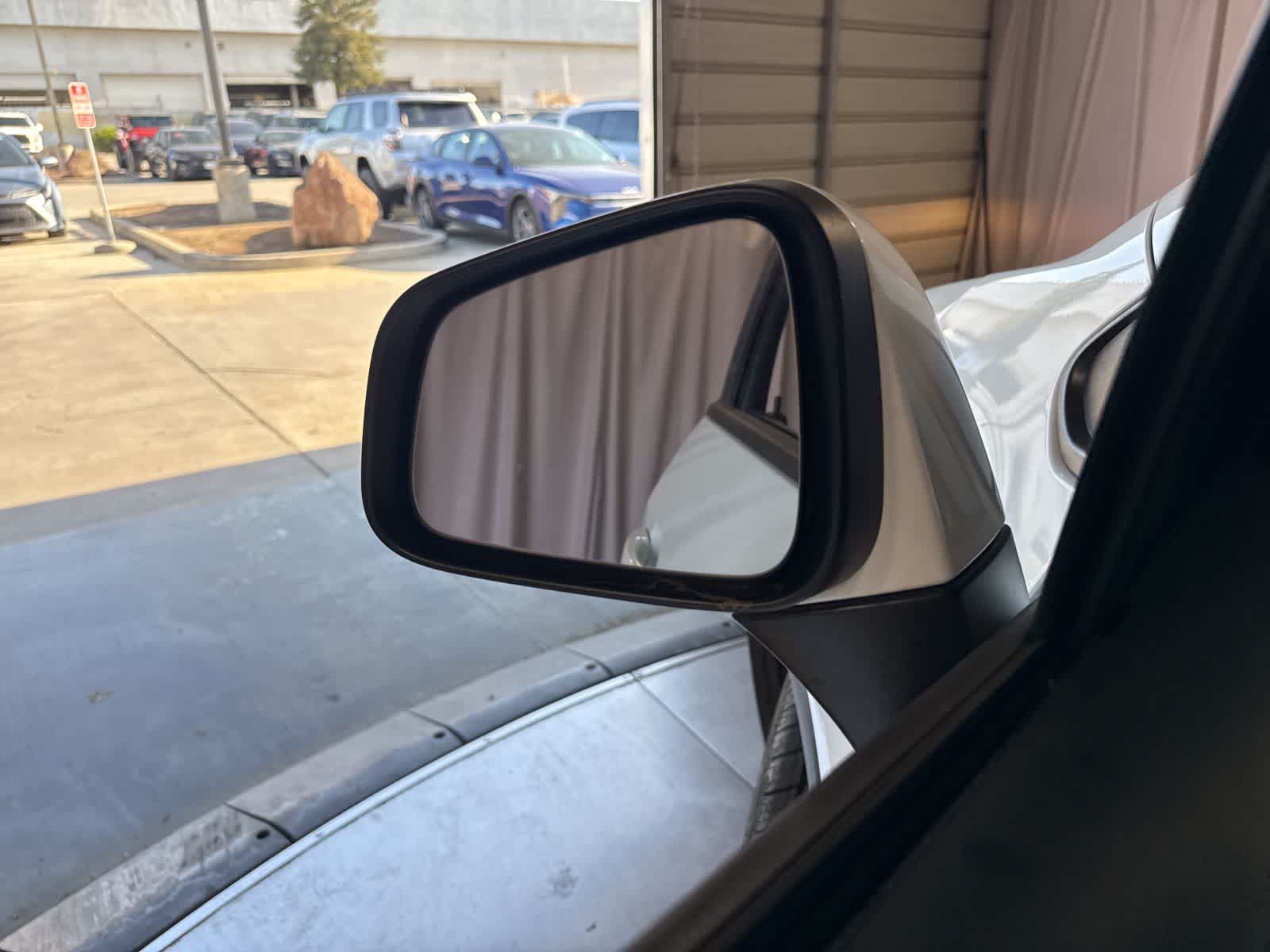 Thumbnail: 2018 Chevrolet Trax - 16