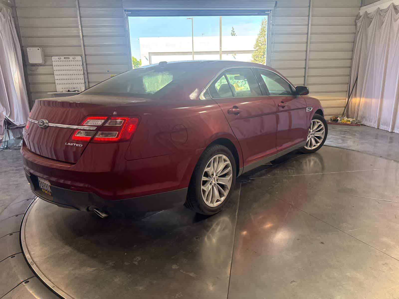 Thumbnail: 2018 Ford Taurus - 5