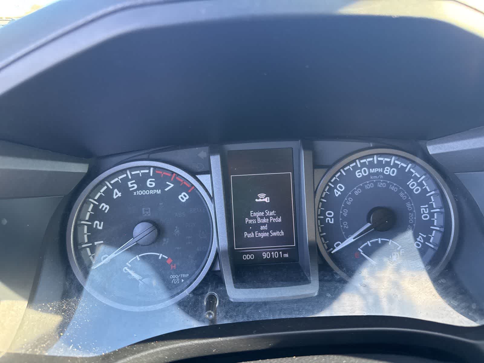 Thumbnail: 2020 Toyota Tacoma - 18