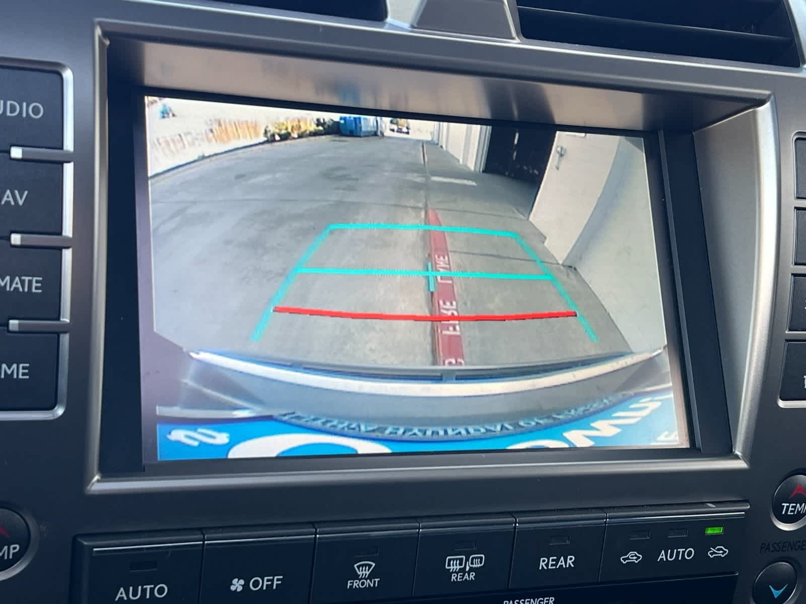 Thumbnail: 2021 Lexus GX - 21