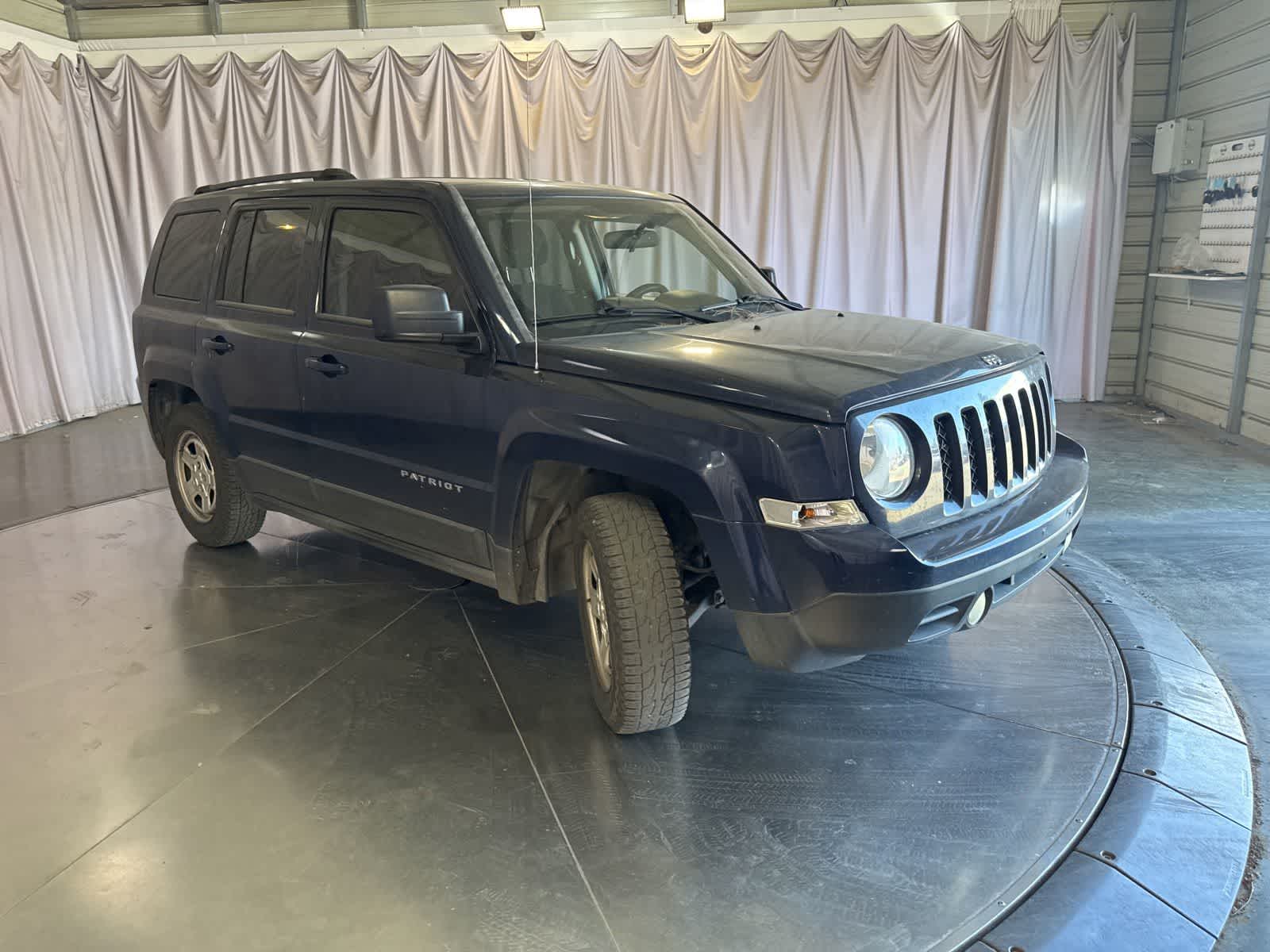 Thumbnail: 2015 Jeep Patriot - 2