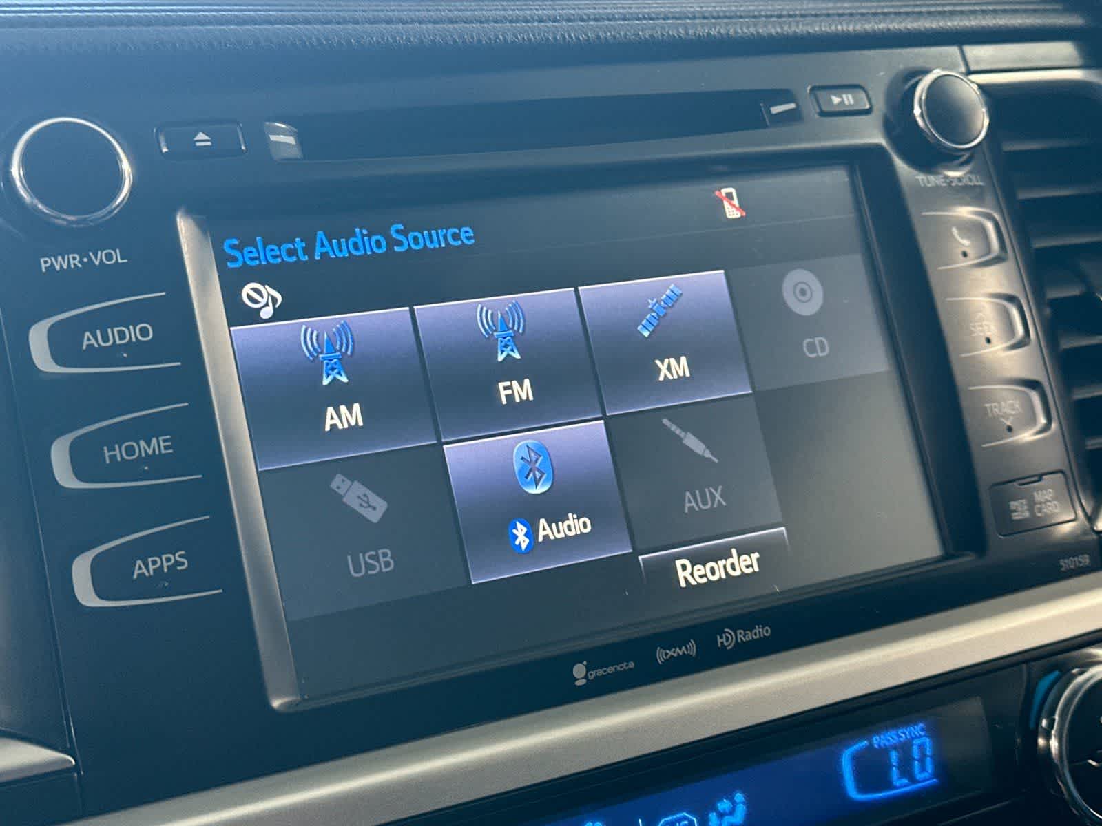 Thumbnail: 2016 Toyota Highlander - 20