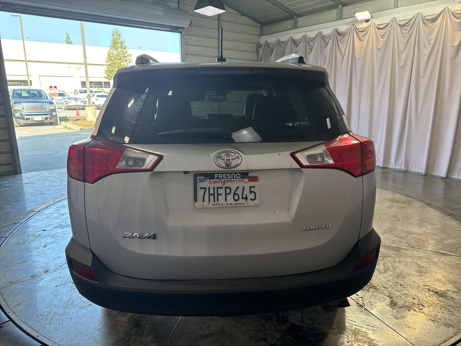 Thumbnail: 2014 Toyota RAV4 - 6