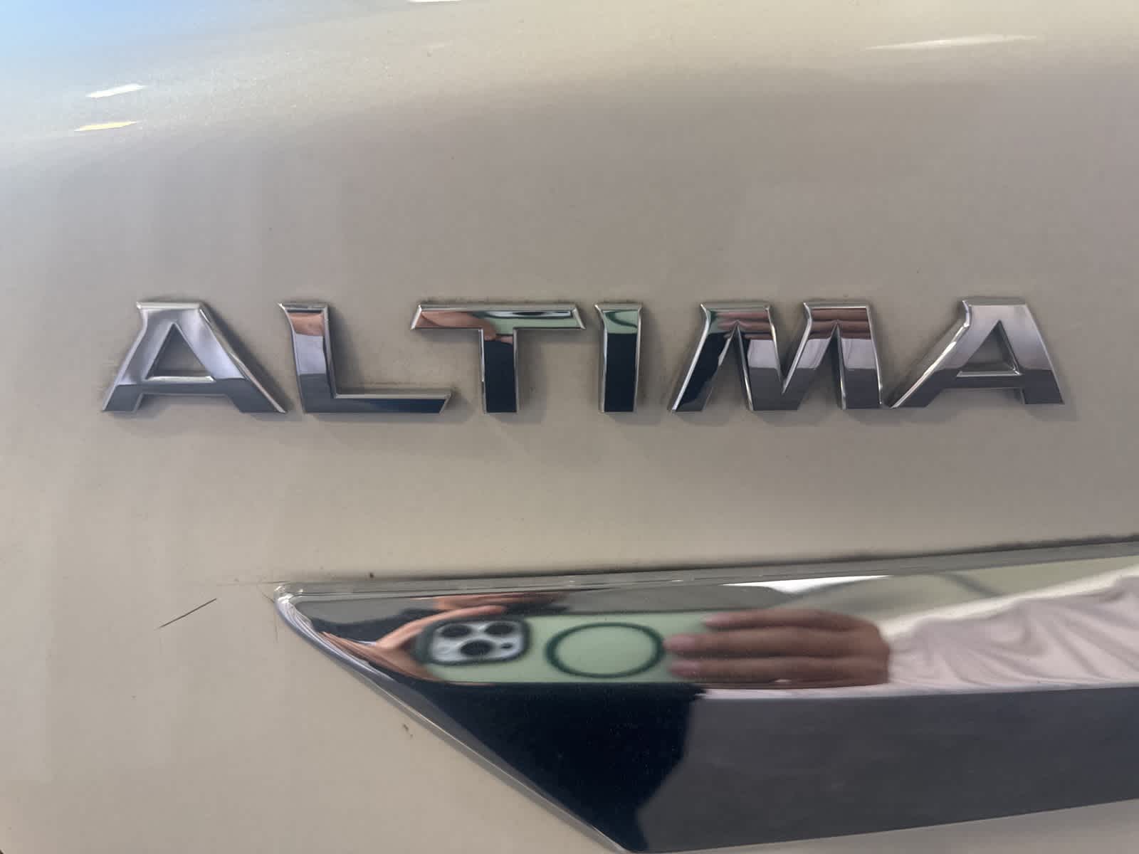 Thumbnail: 2013 Nissan Altima - 14