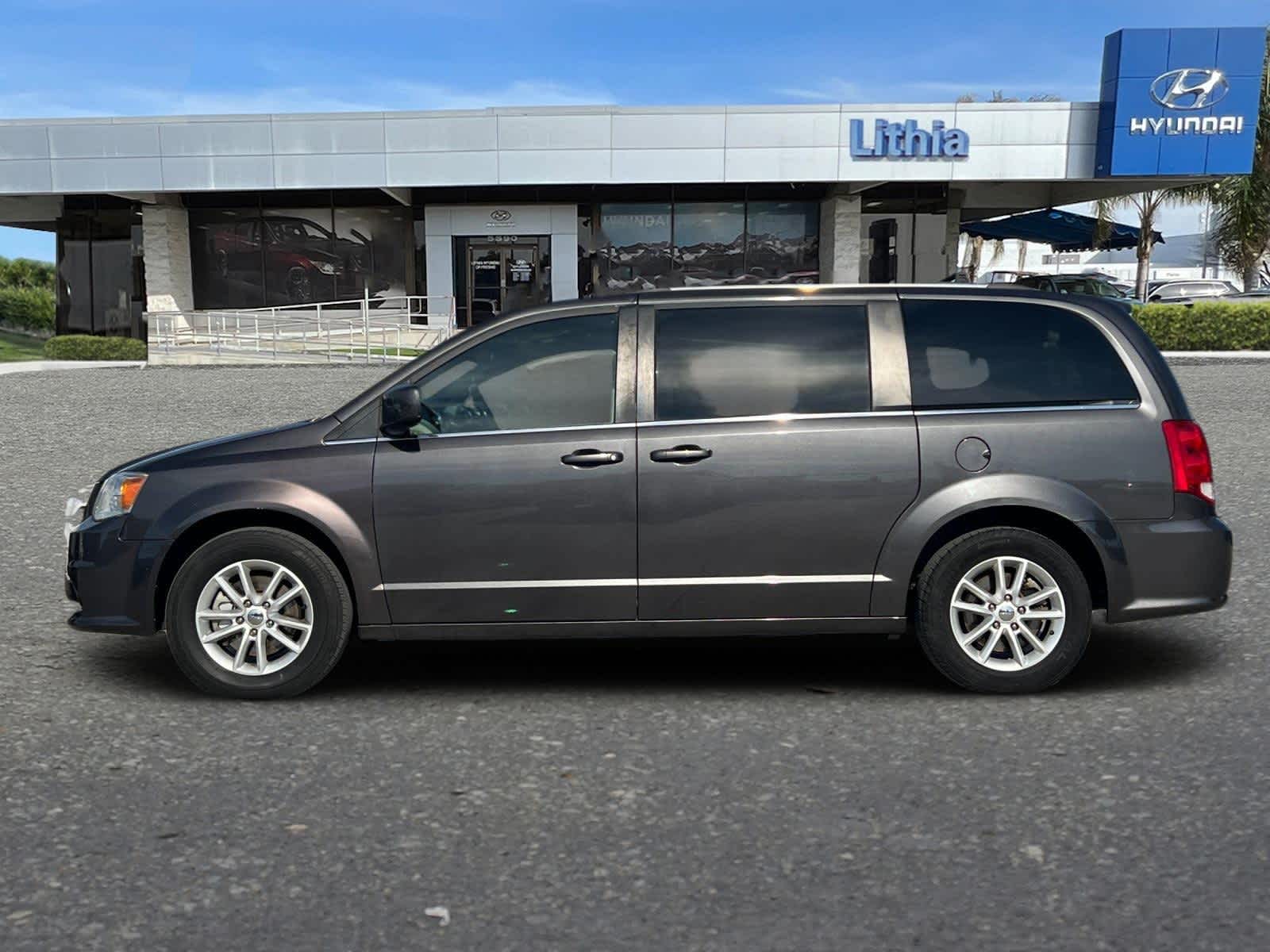 Thumbnail: 2019 Dodge Grand Caravan - 5