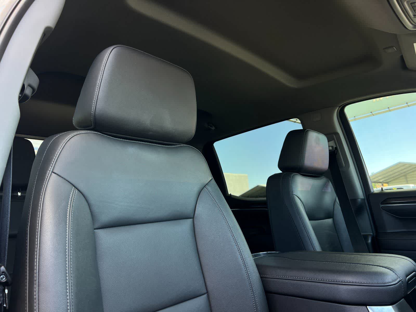 Thumbnail: 2023 Chevrolet Silverado 1500 - 17