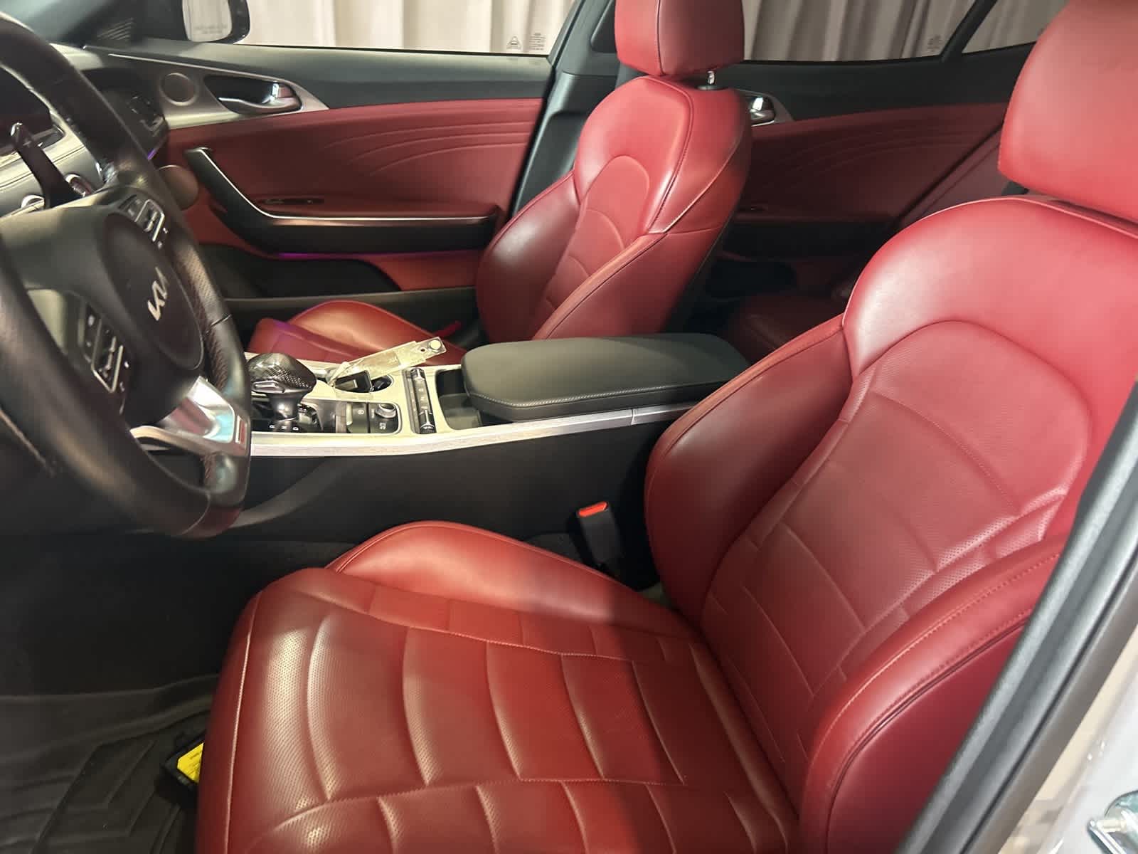 Thumbnail: 2022 Kia Stinger - 23