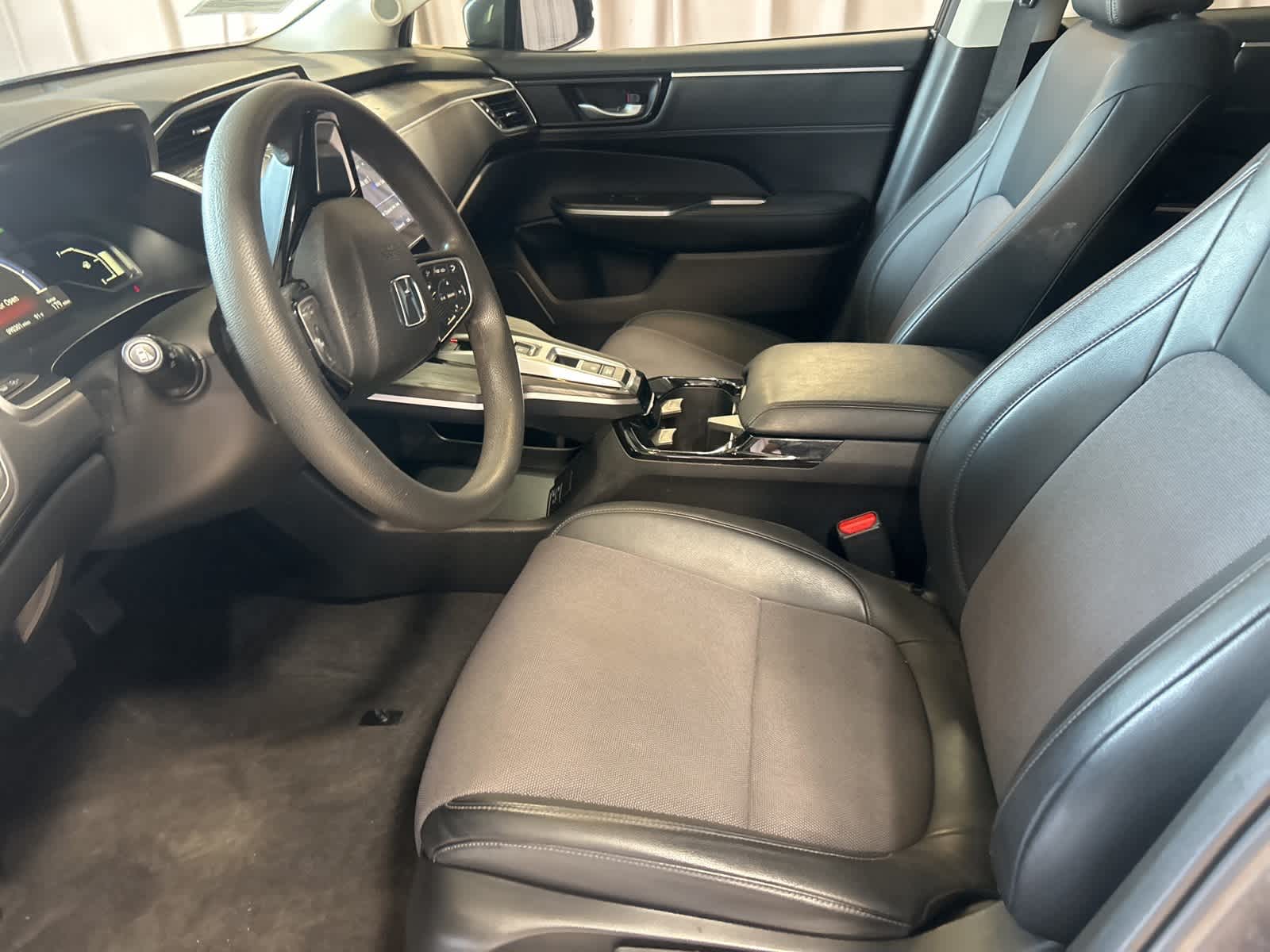 Thumbnail: 2018 Honda Clarity - 26