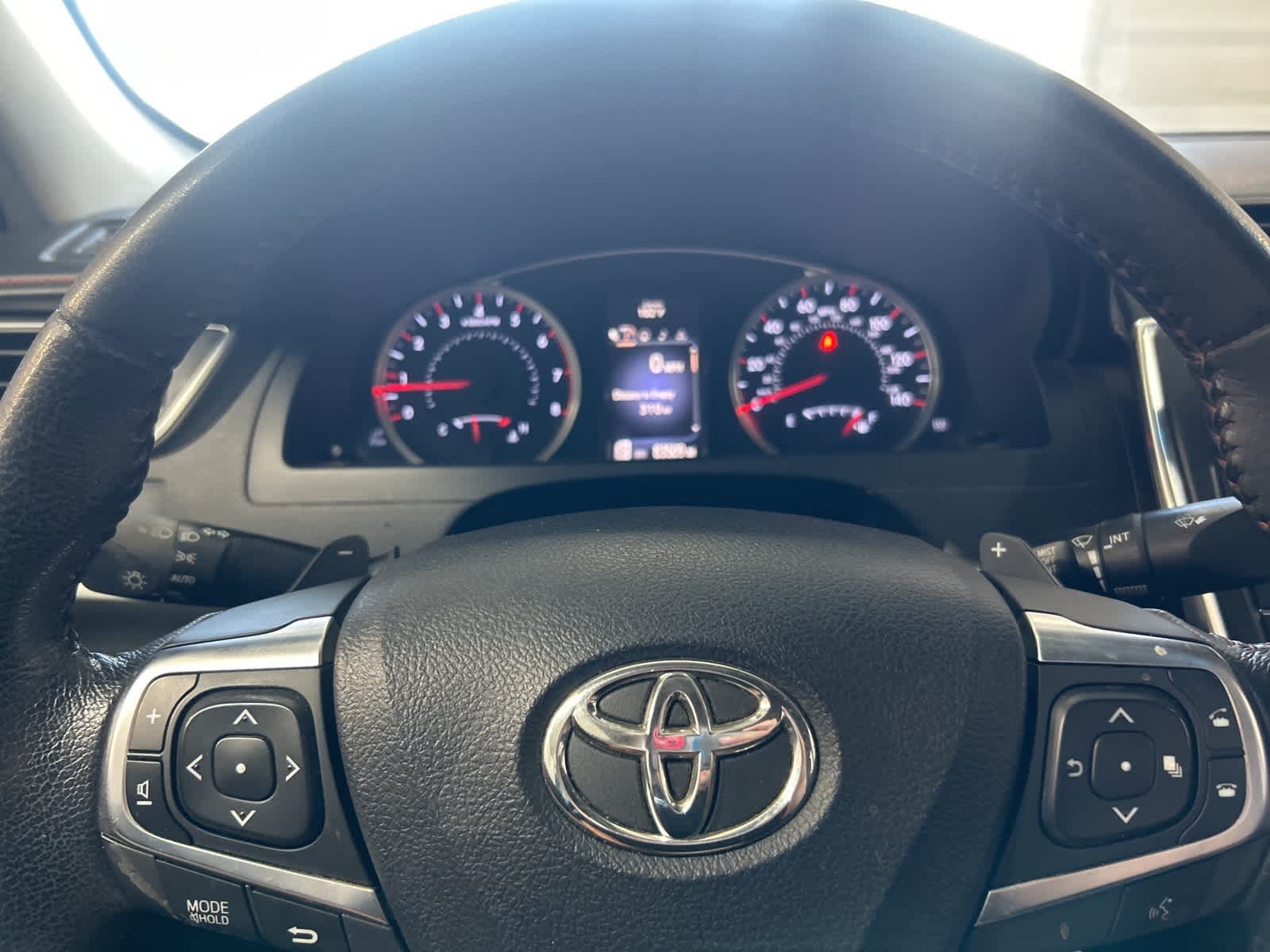 Thumbnail: 2015 Toyota Camry - 29