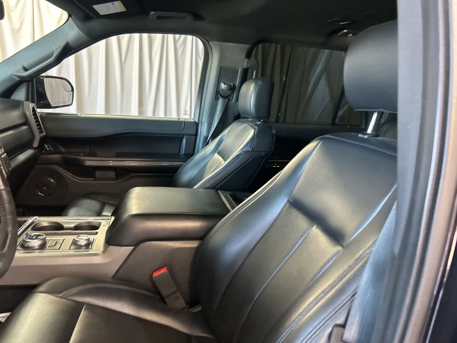 Thumbnail: 2019 Ford Expedition - 23