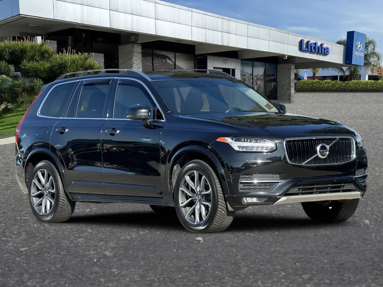Thumbnail: 2017 Volvo XC90 - 10