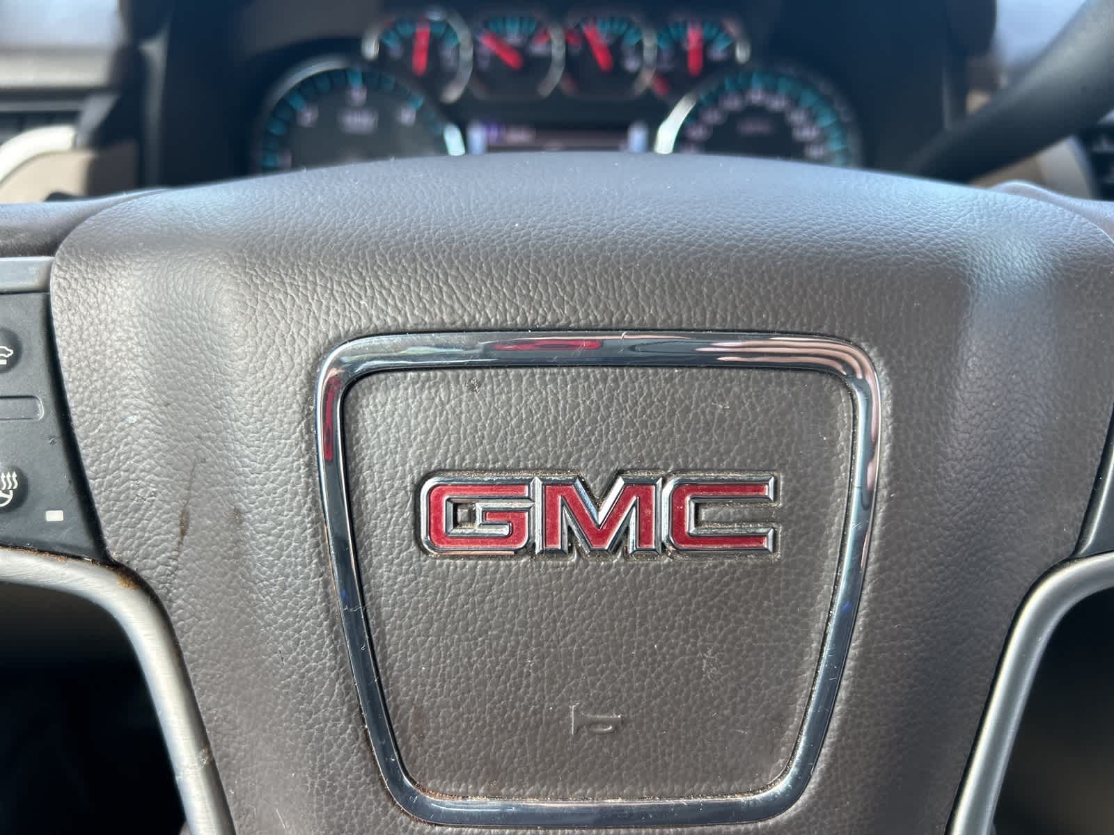 Thumbnail: 2018 GMC Yukon XL - 29
