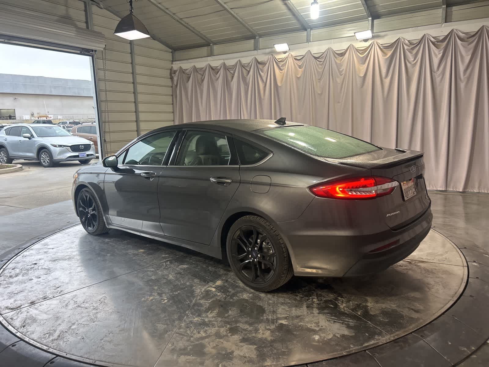 Thumbnail: 2019 Ford Fusion - 15