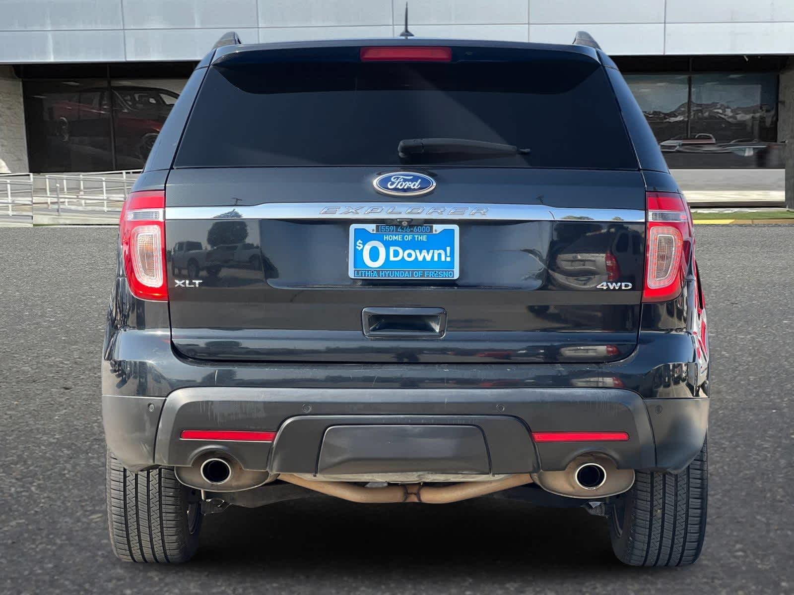 Thumbnail: 2014 Ford Explorer - 8