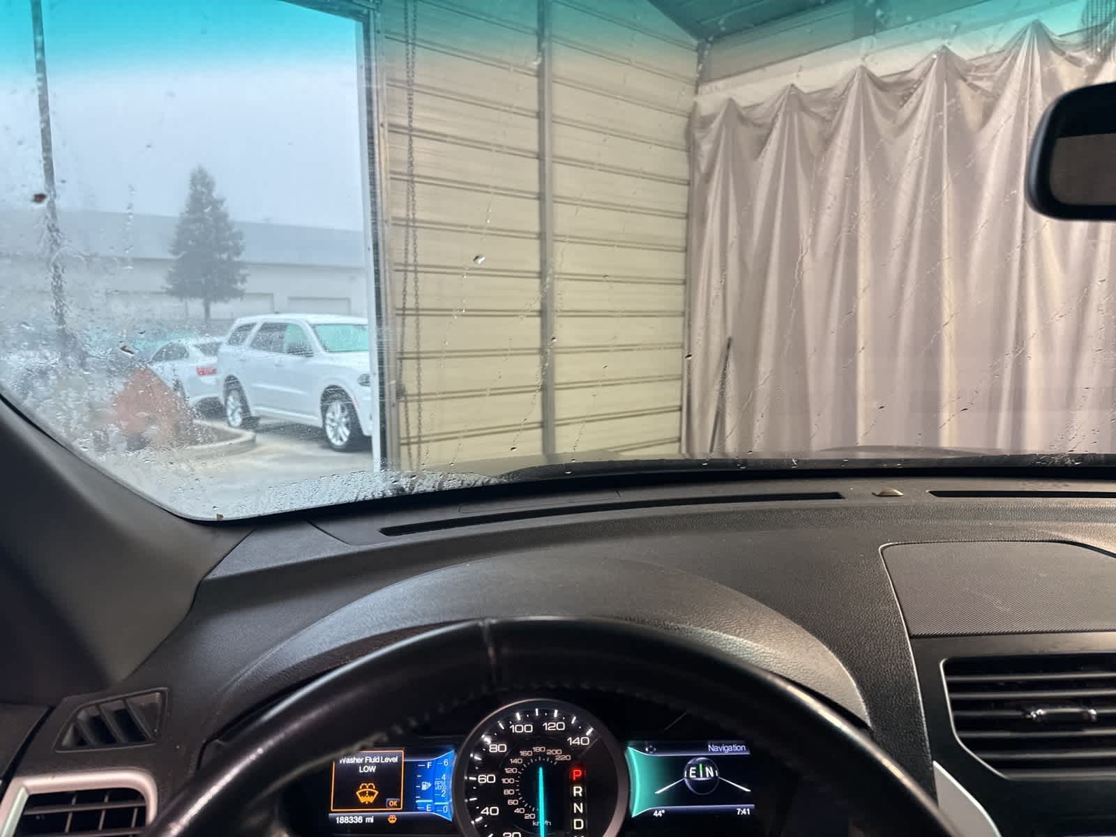 Thumbnail: 2014 Ford Explorer - 19